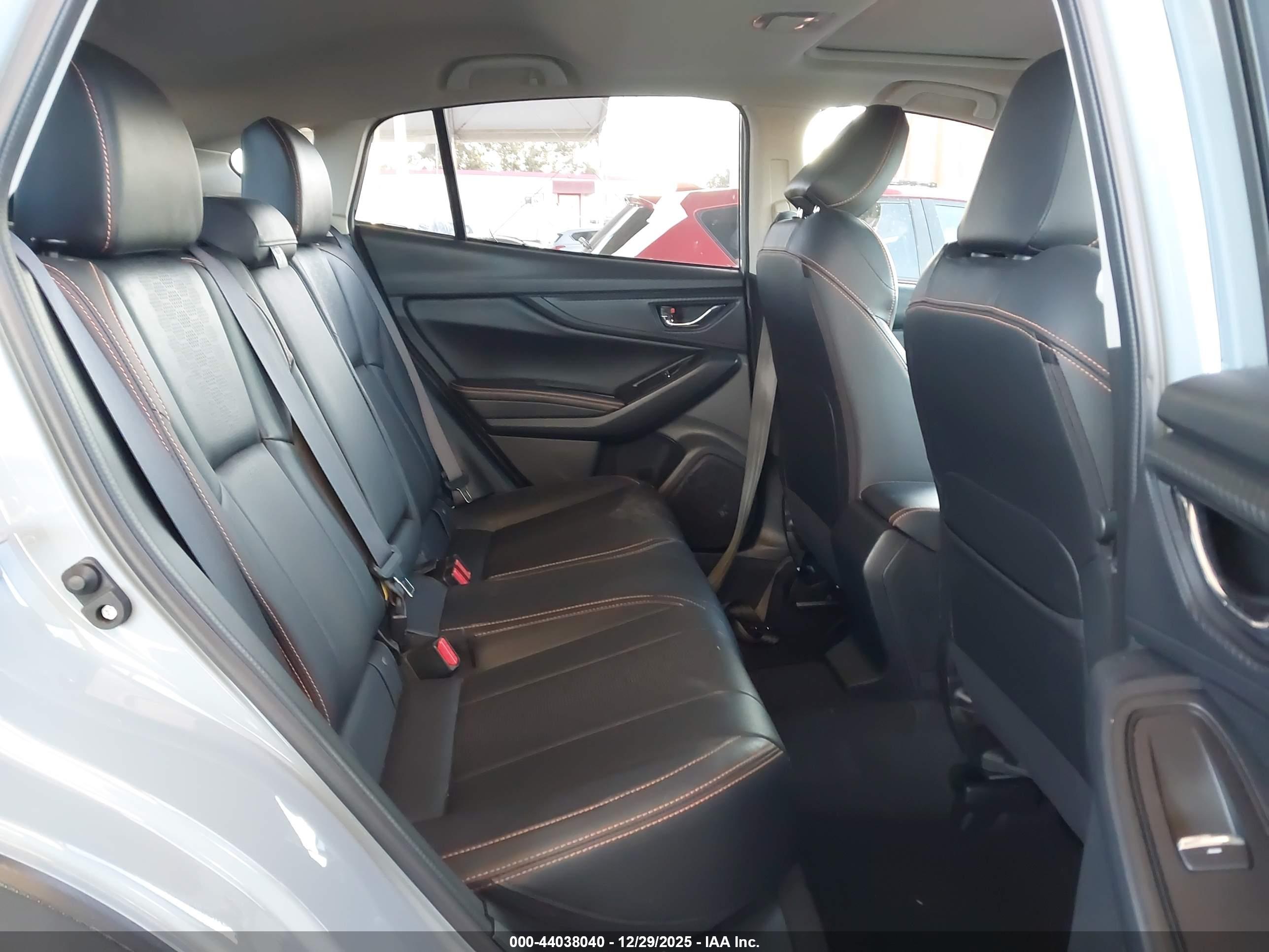 SUBARU CROSSTREK image 8