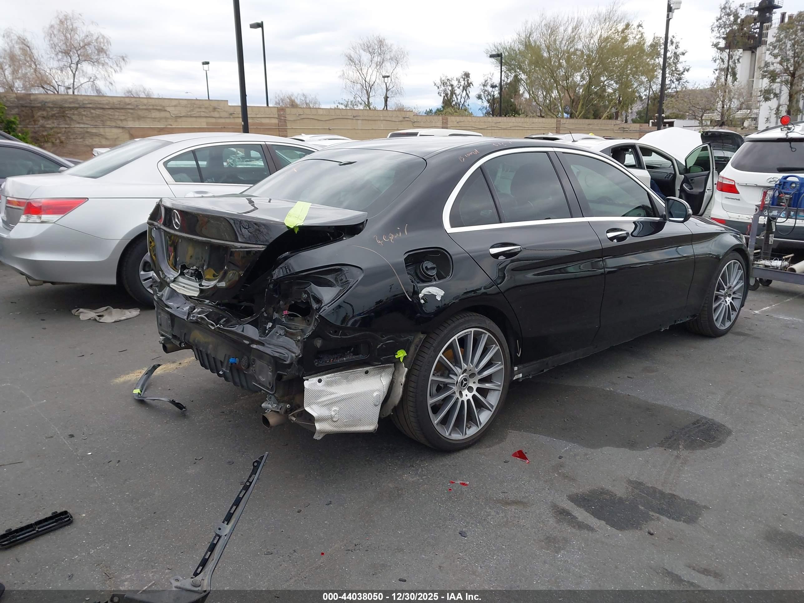 MERCEDES-BENZ C image 4