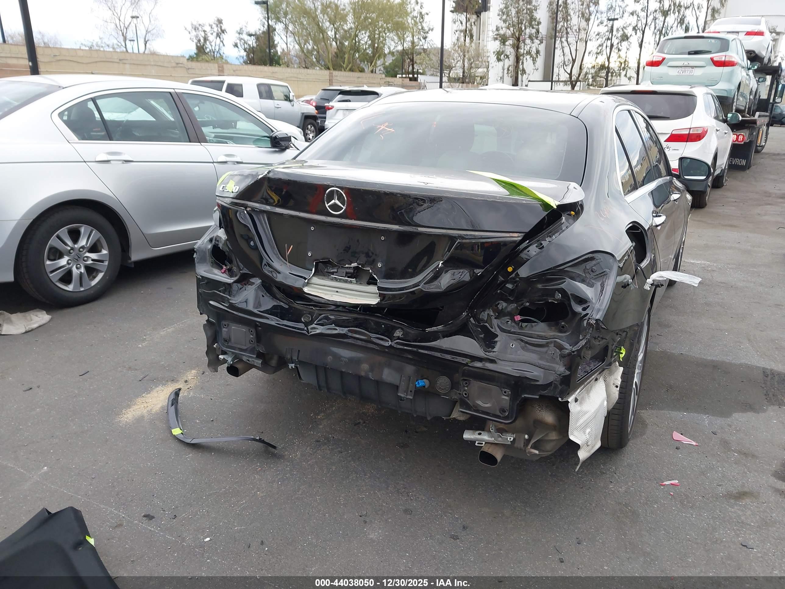 MERCEDES-BENZ C image 6