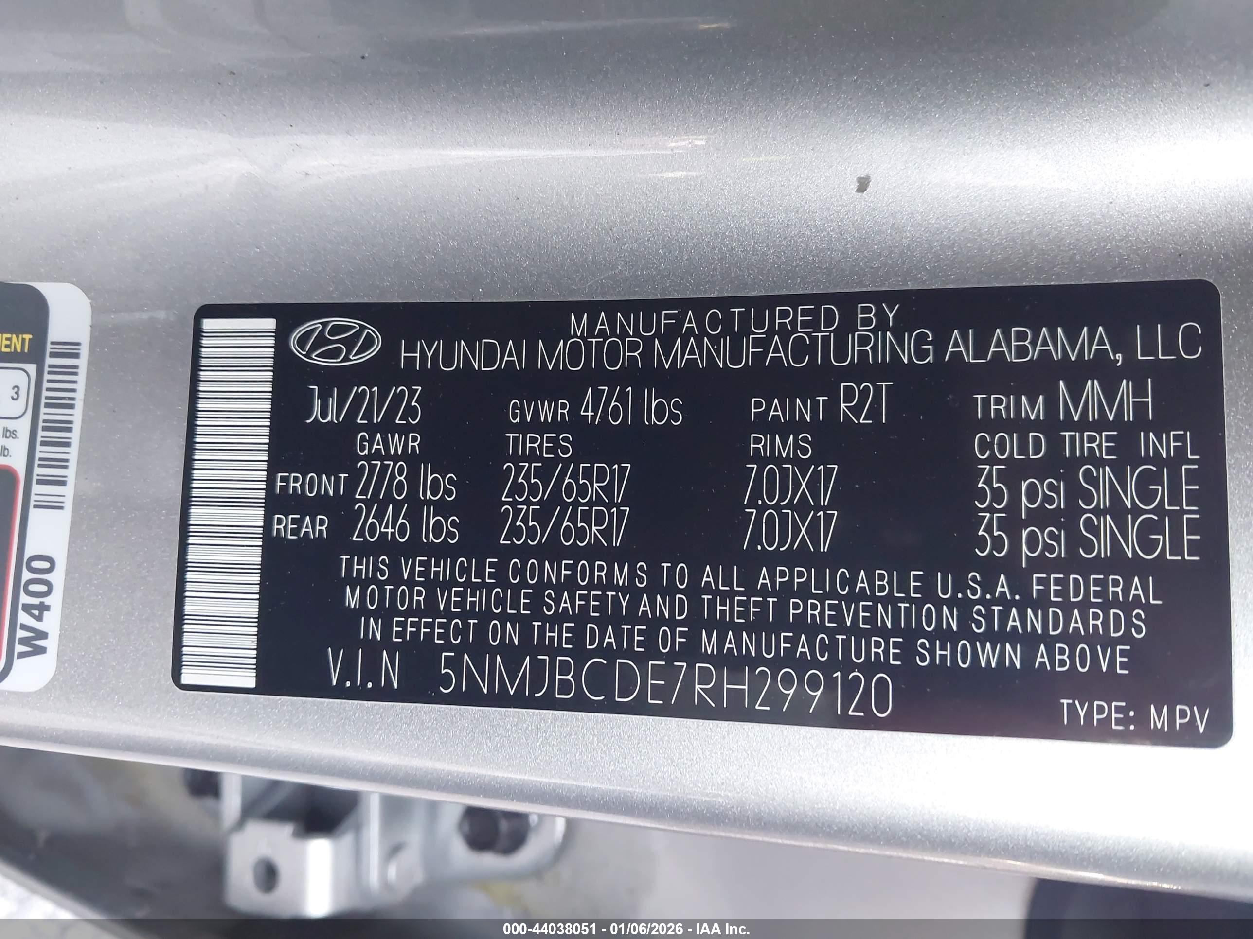 HYUNDAI TUCSON image 9