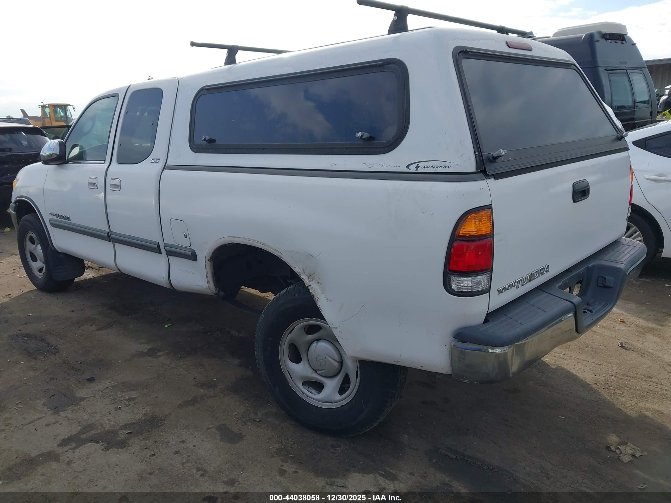 TOYOTA TUNDRA image 3
