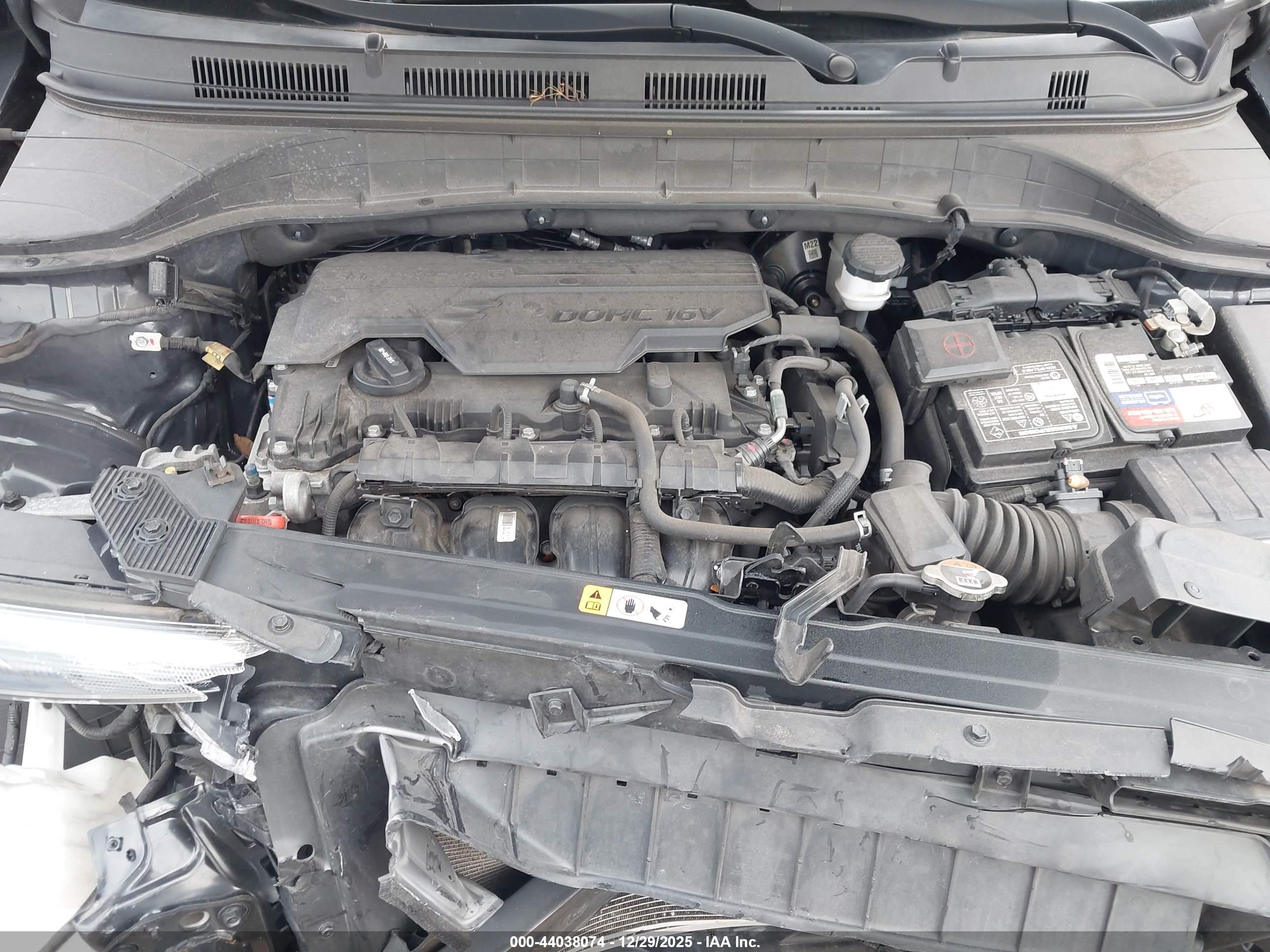 HYUNDAI KONA image 10