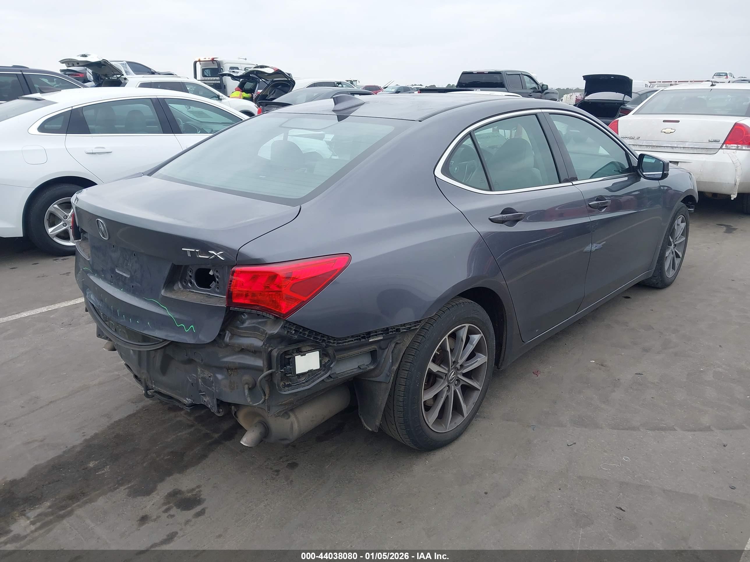 ACURA TLX image 4