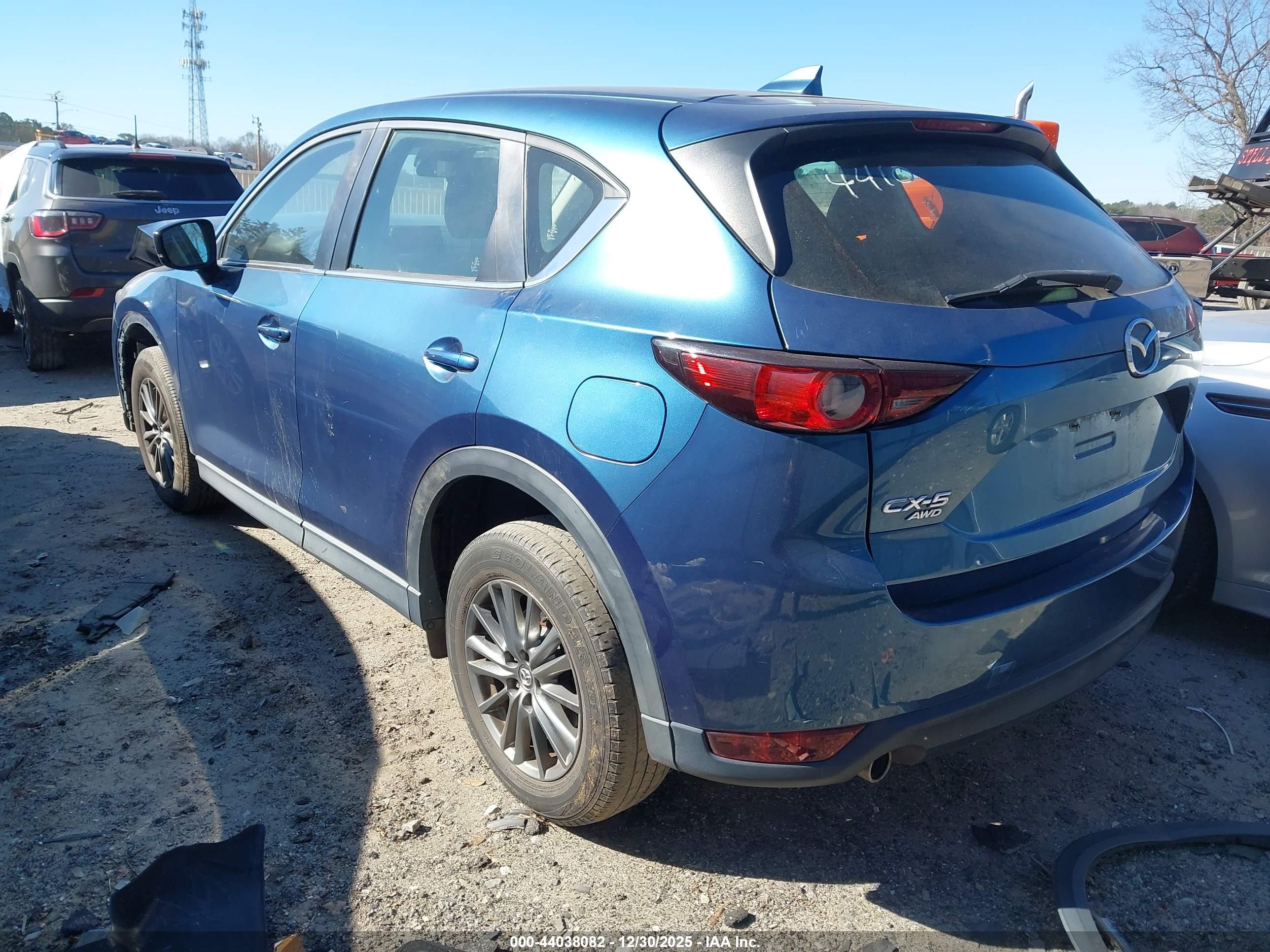 MAZDA CX-5 image 3