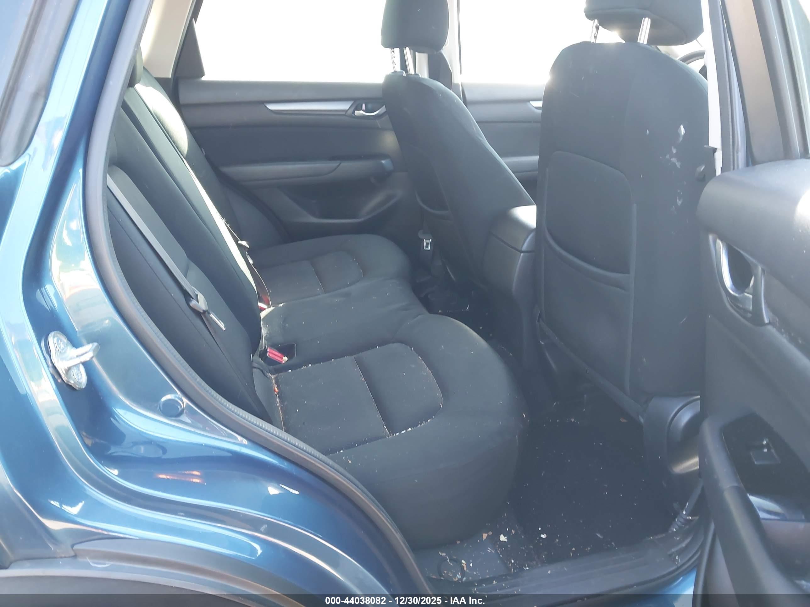 MAZDA CX-5 image 8