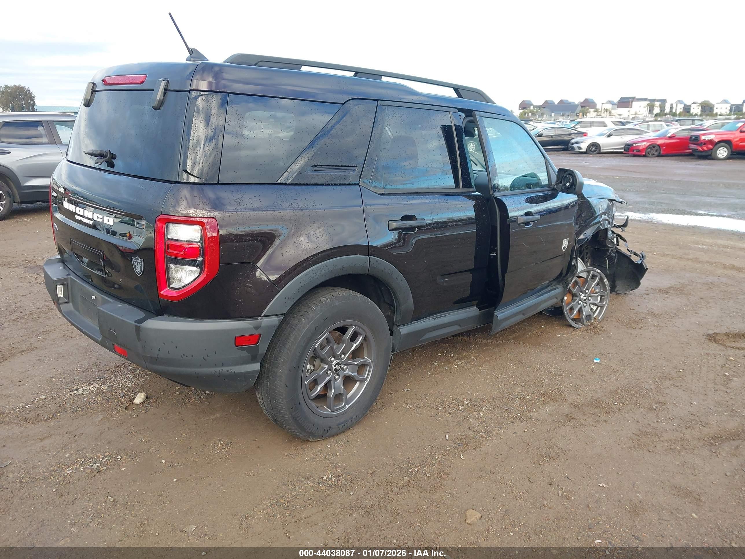 FORD BRONCO image 4