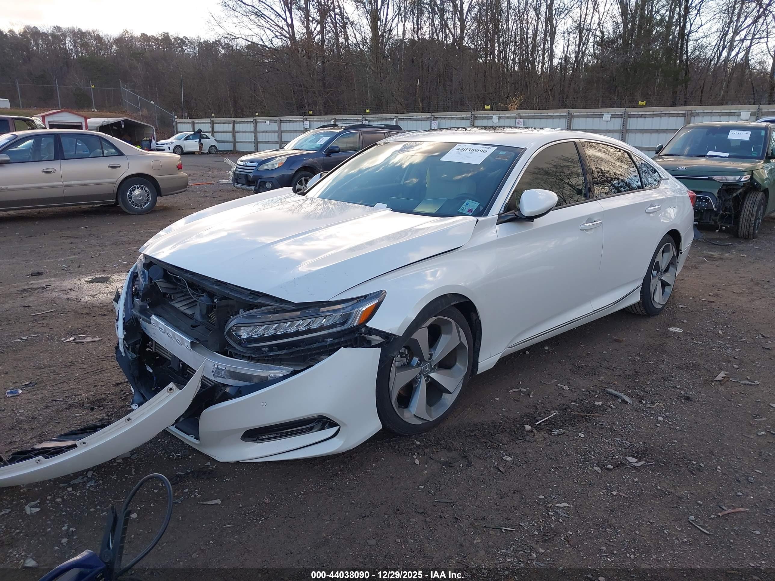 HONDA ACCORD image 2