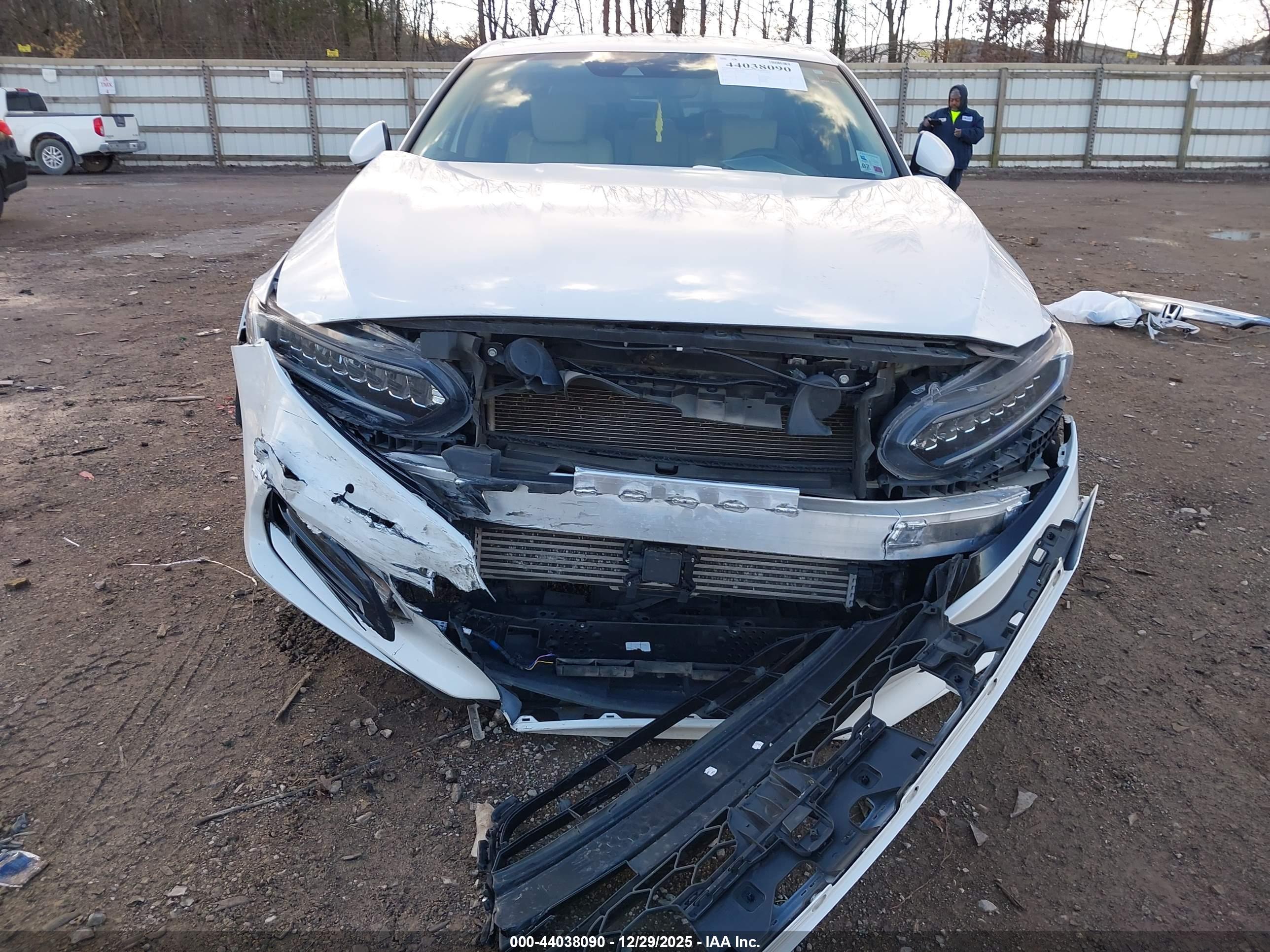 HONDA ACCORD image 6