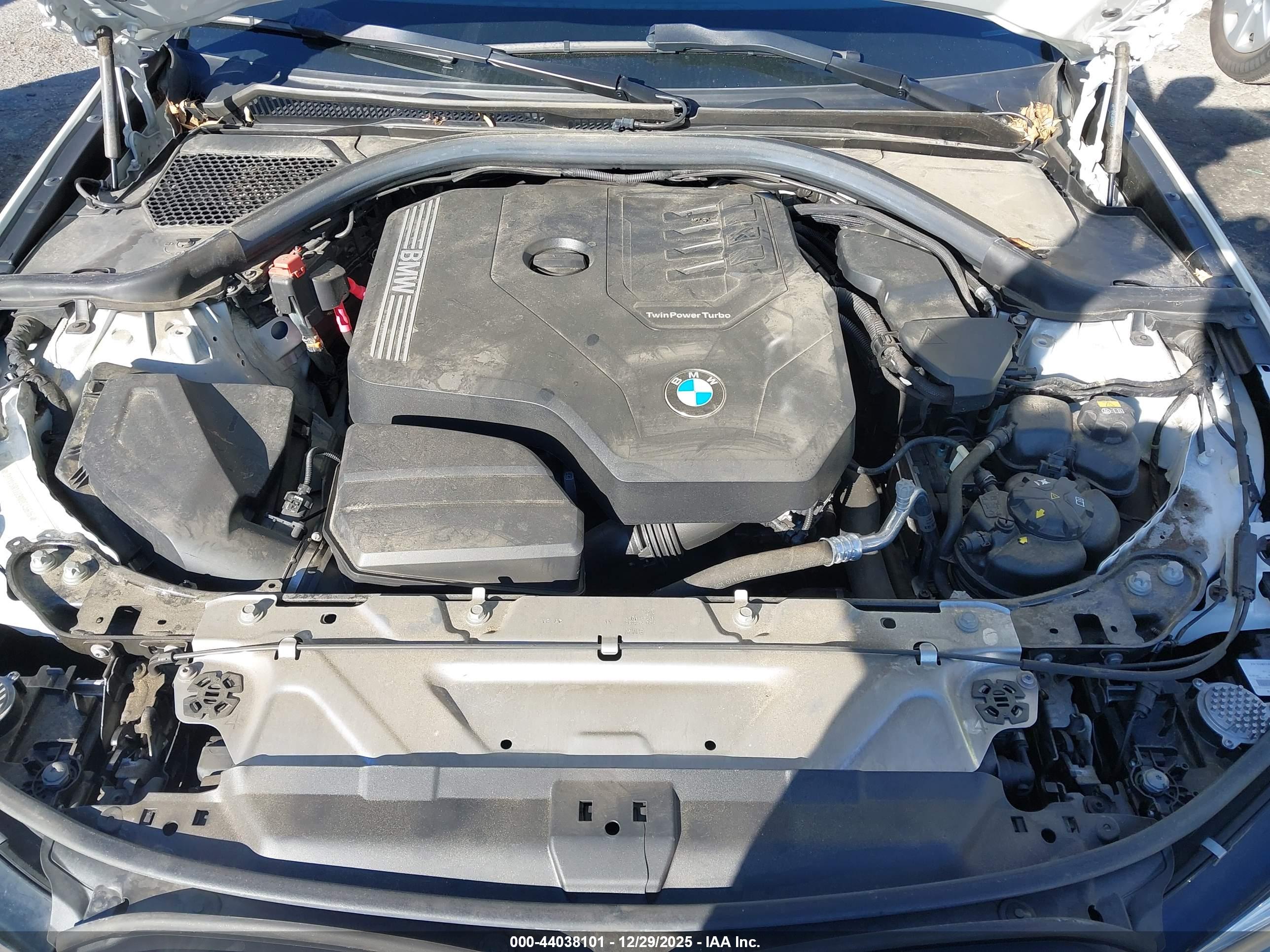 BMW 330I image 10