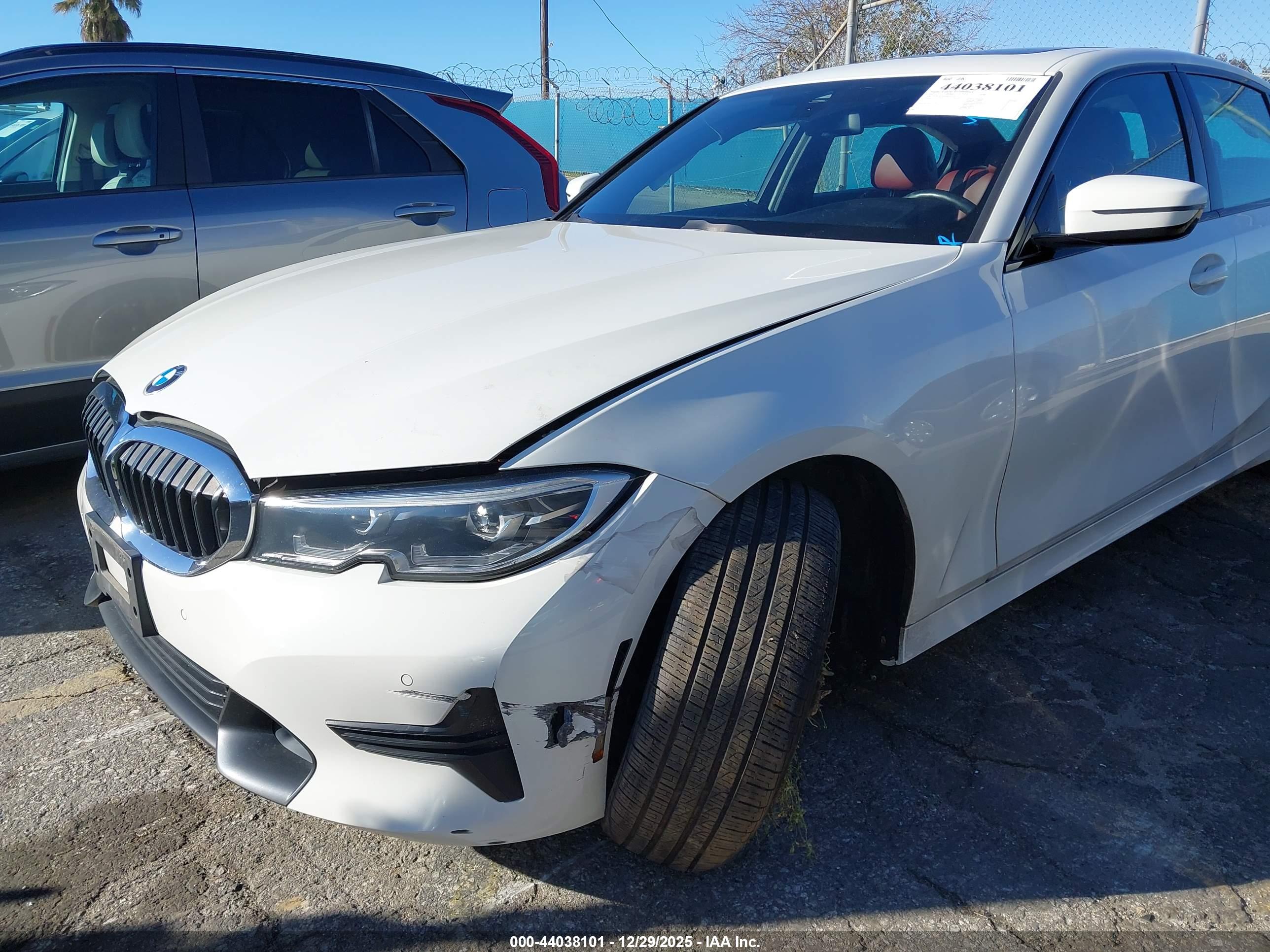 BMW 330I image 6
