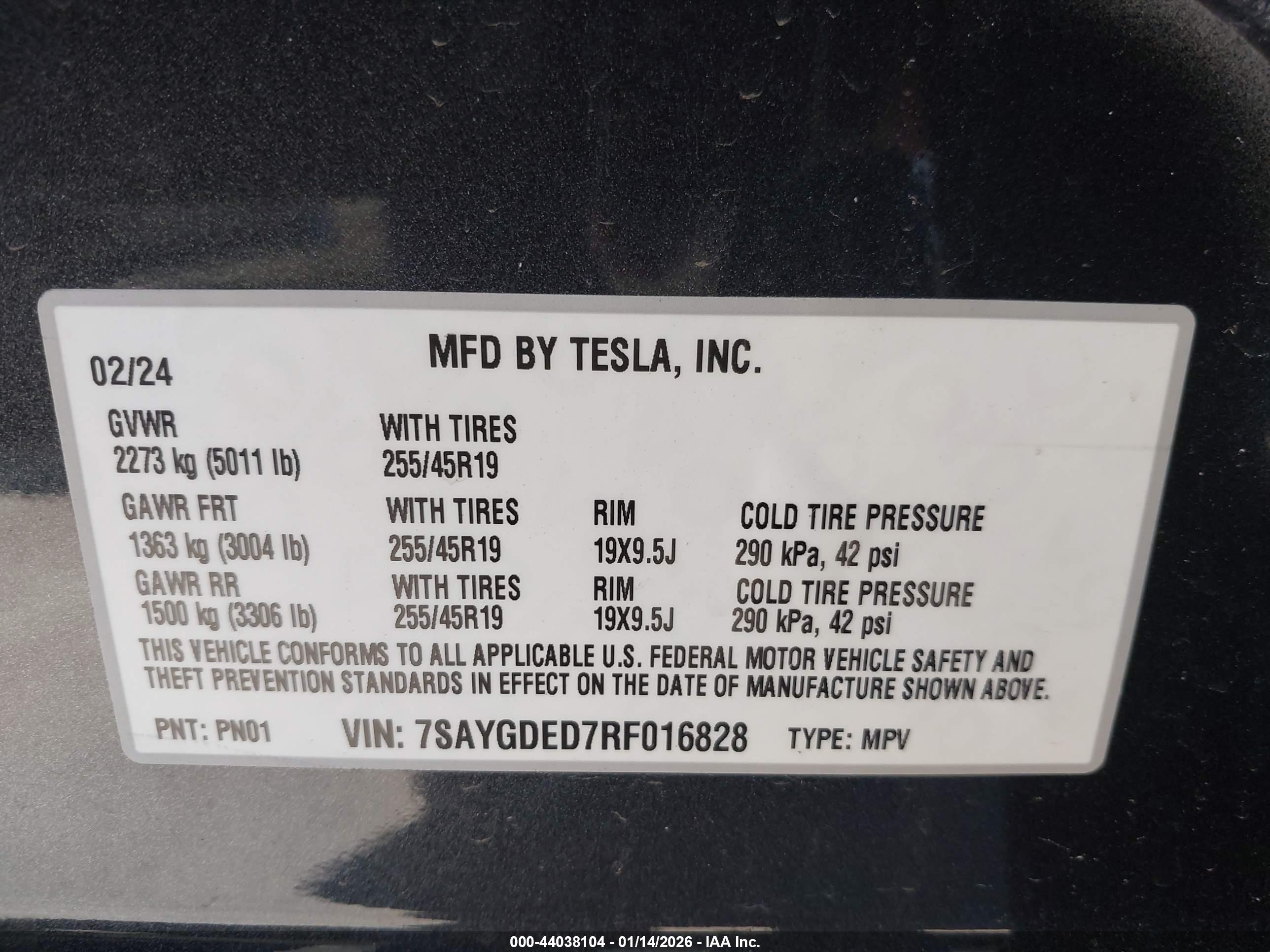 TESLA MODEL image 9