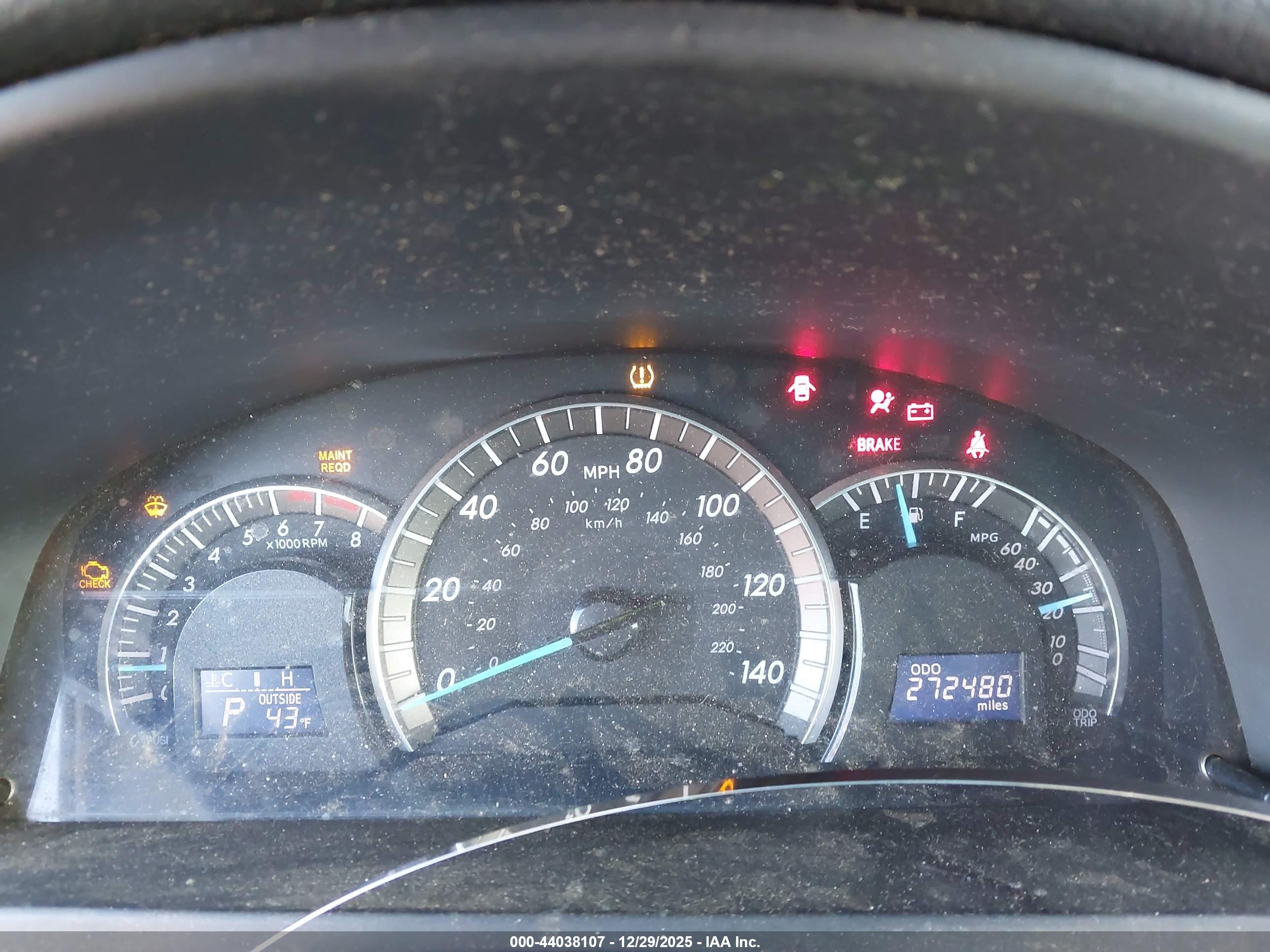 TOYOTA CAMRY image 7