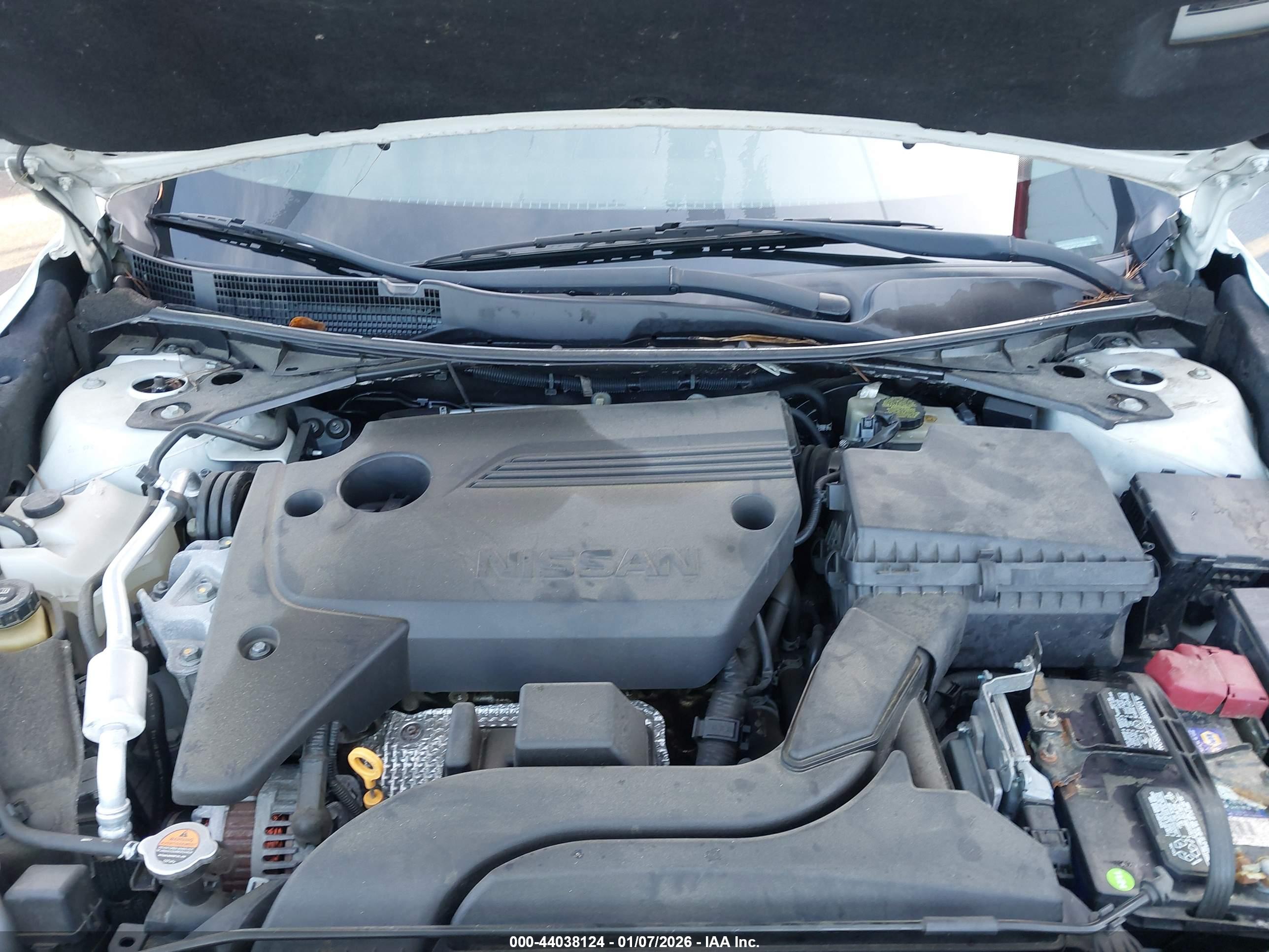 NISSAN ALTIMA image 10