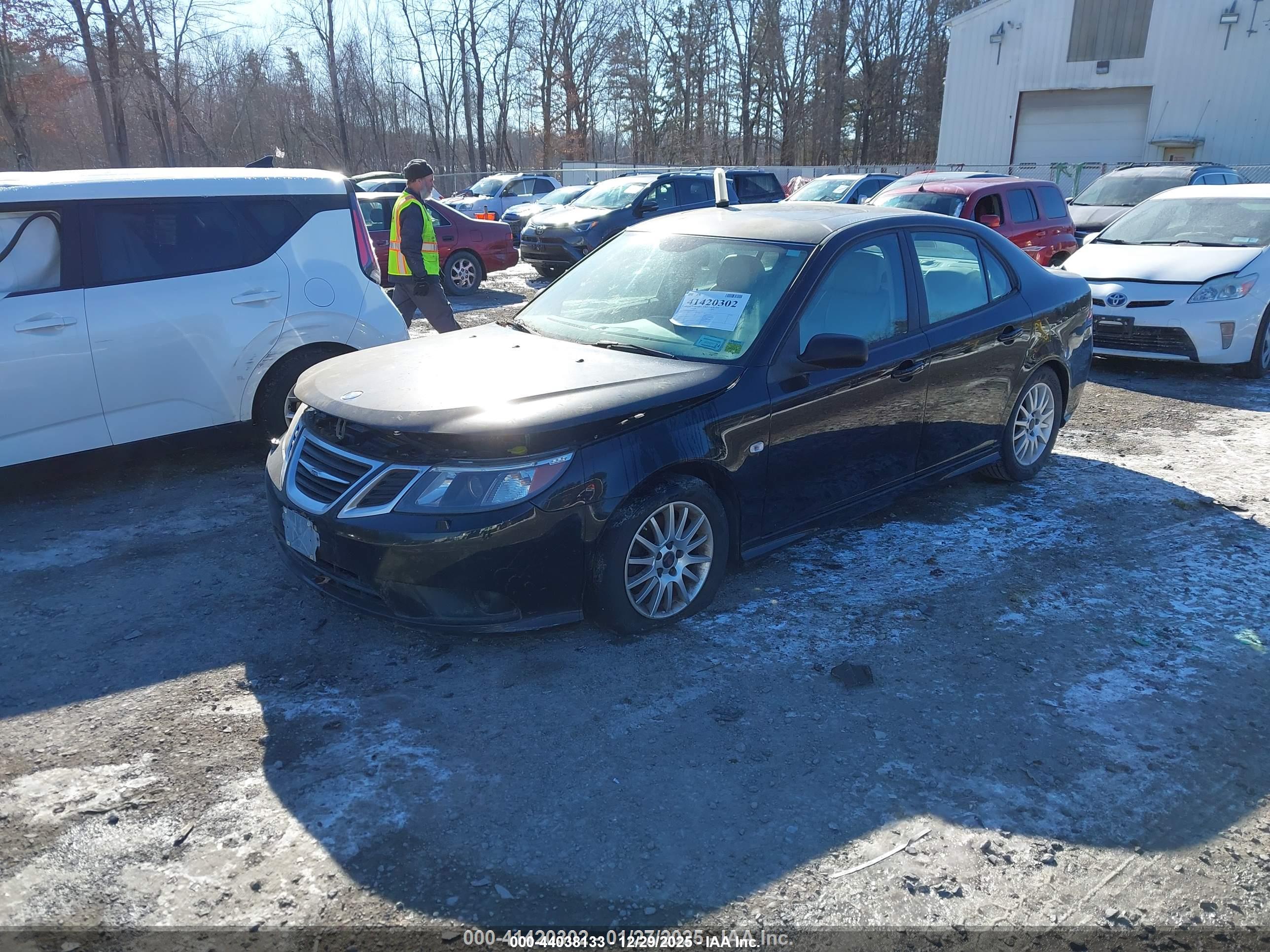 SAAB 9-3 image 2