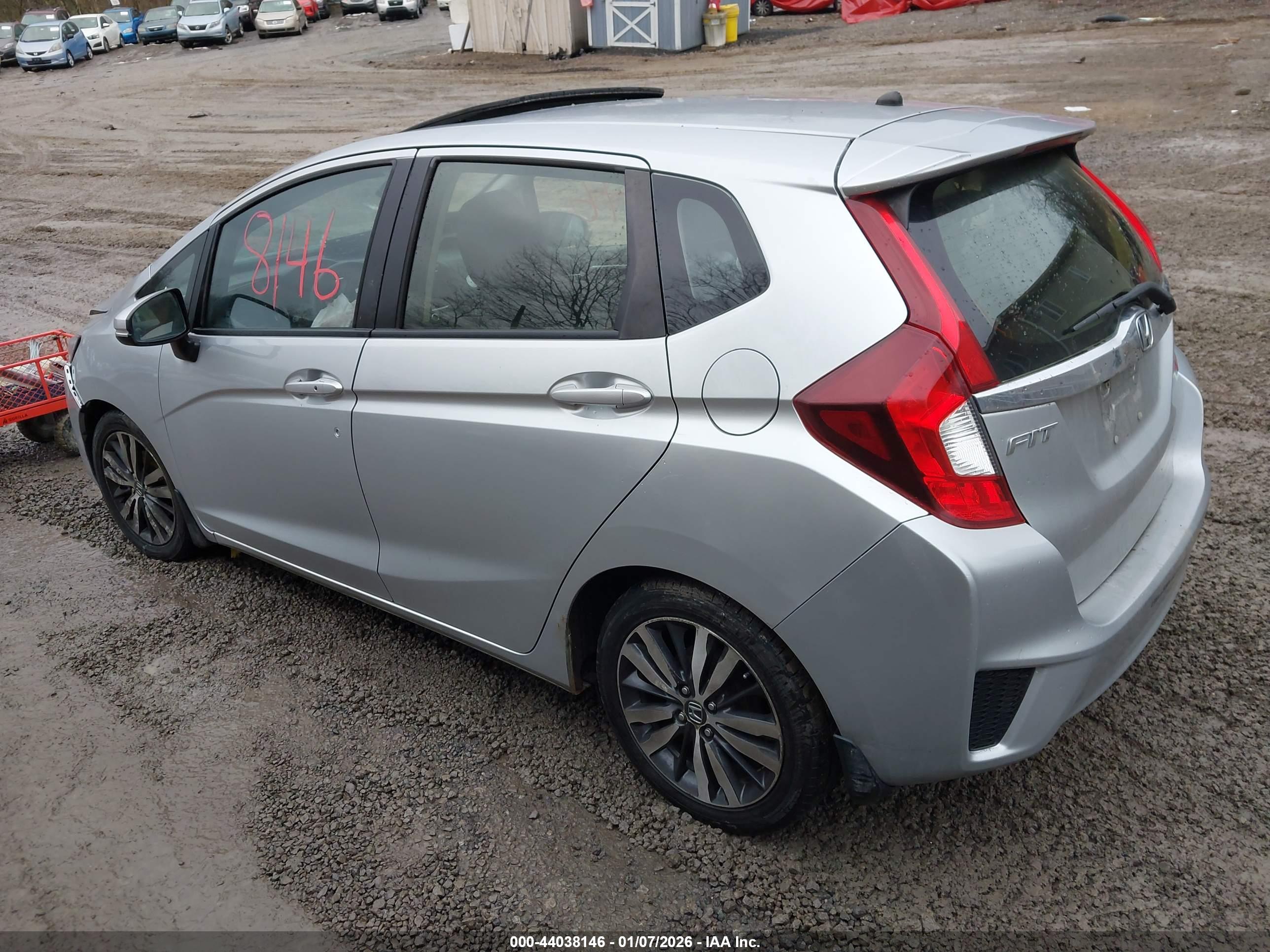 HONDA FIT image 3