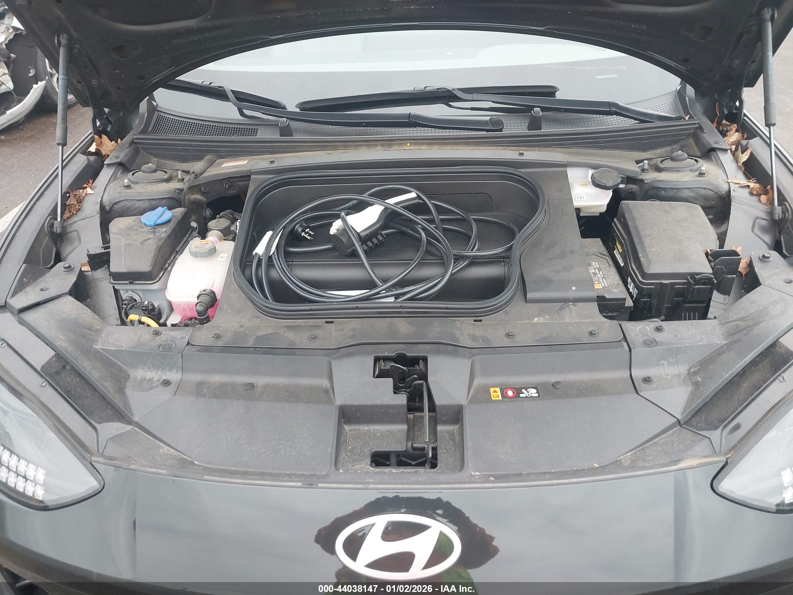 HYUNDAI IONIQ image 10