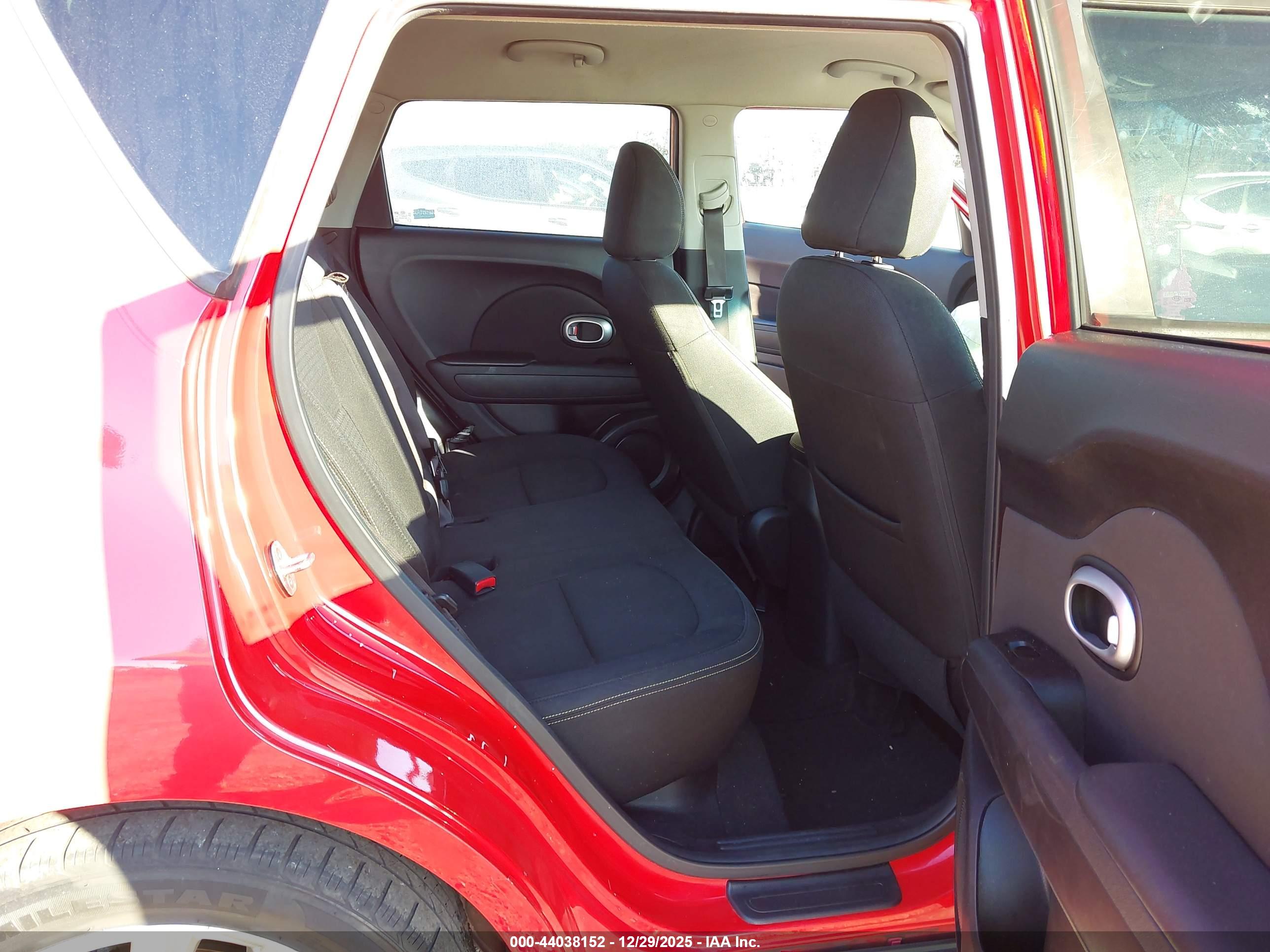 KIA SOUL image 8