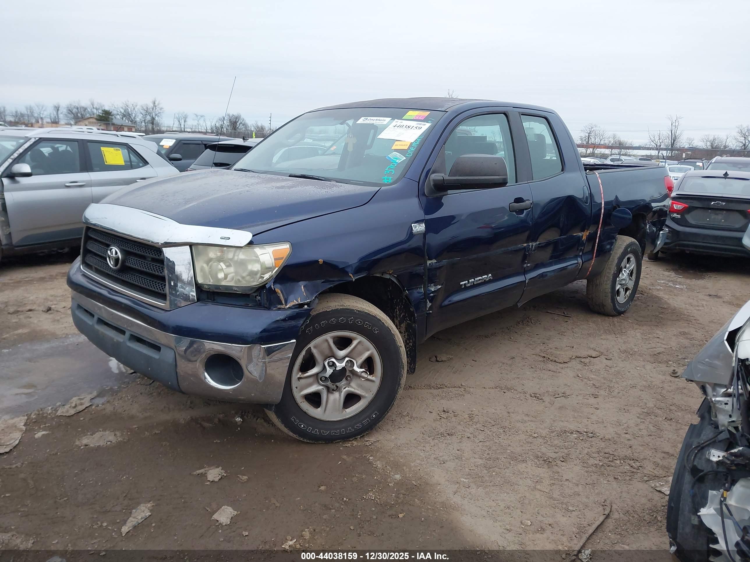 TOYOTA TUNDRA image 2