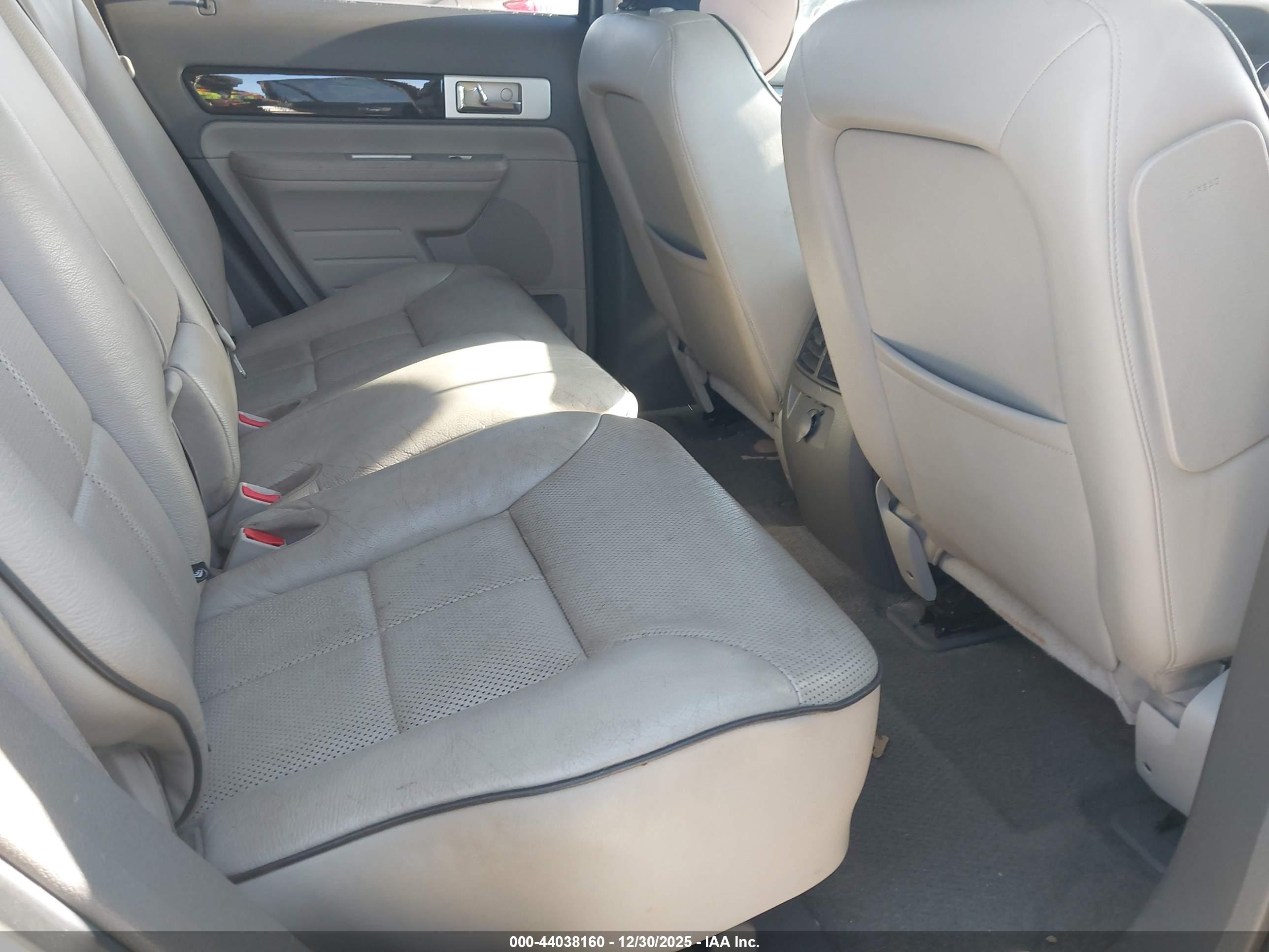 LINCOLN MKX image 8