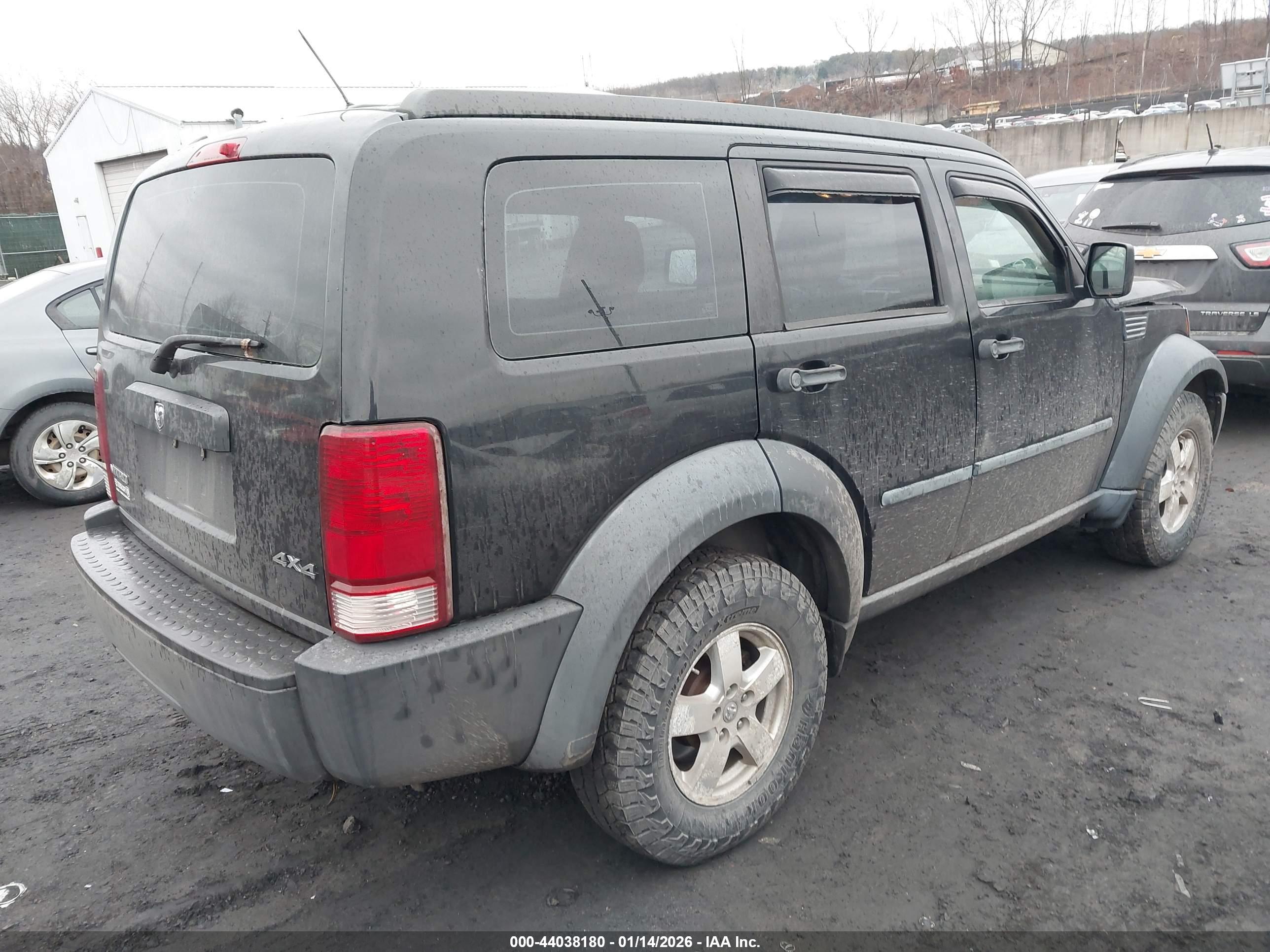 DODGE NITRO image 4