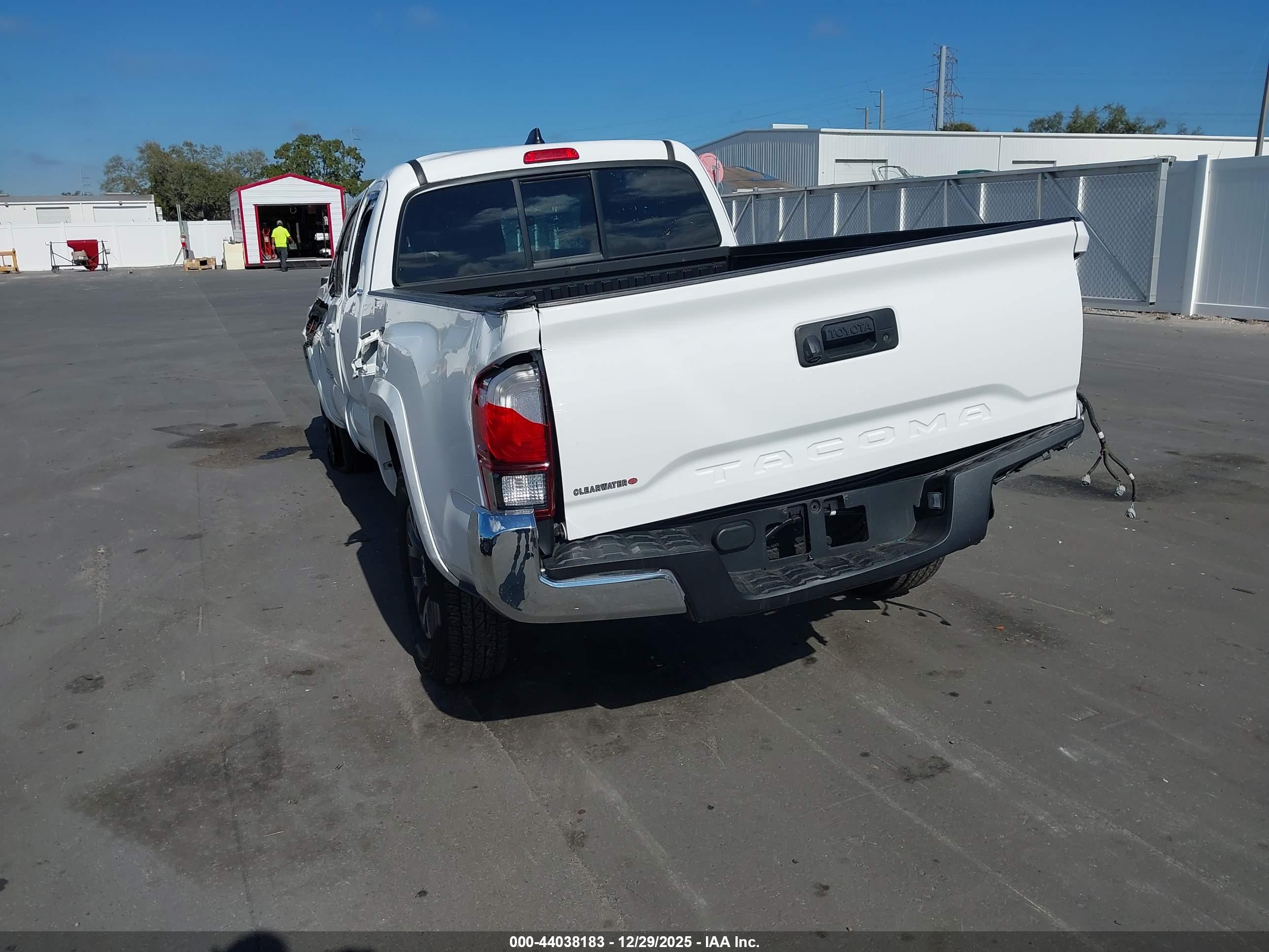 TOYOTA TACOMA image 3