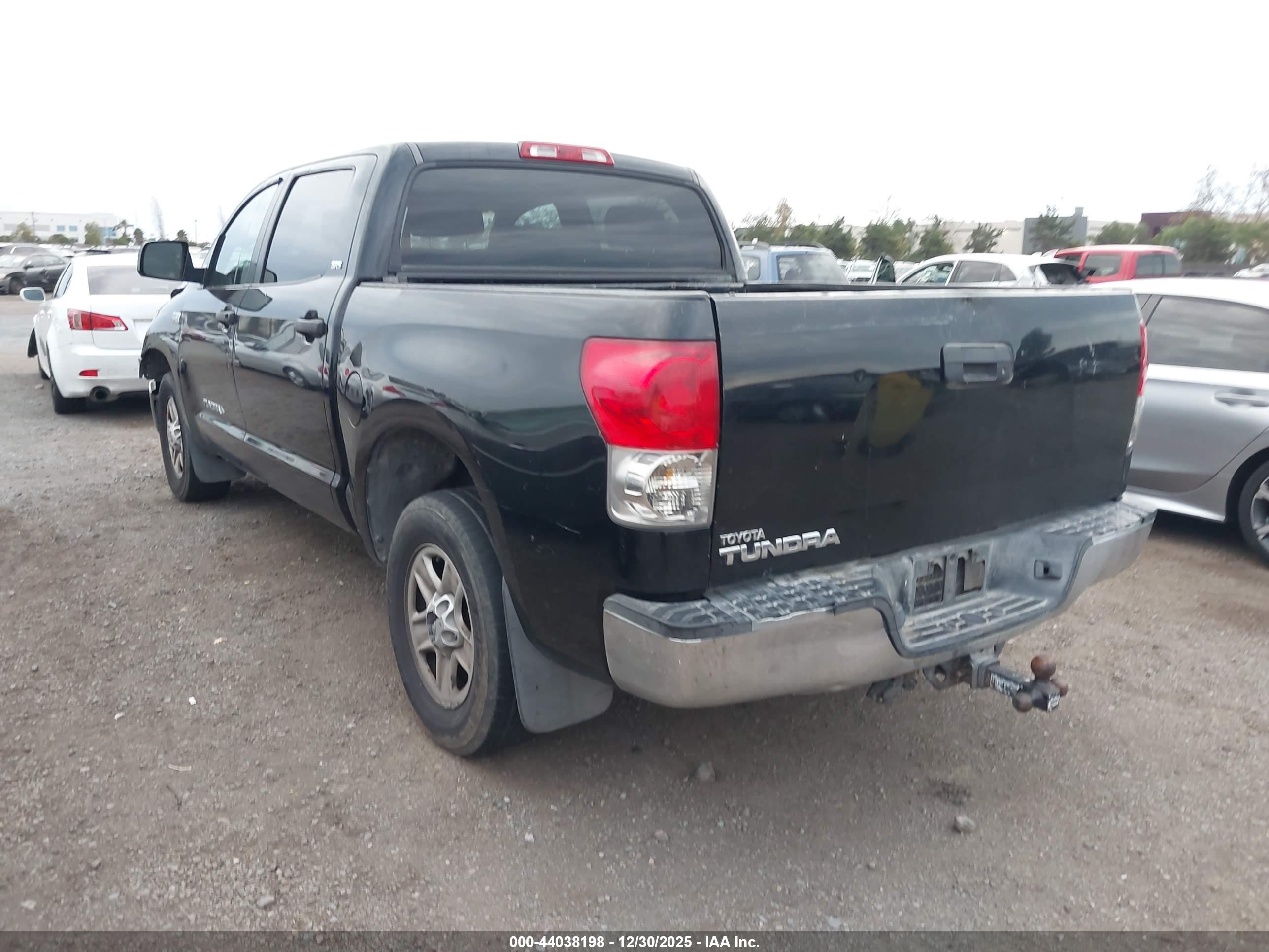 TOYOTA TUNDRA image 3