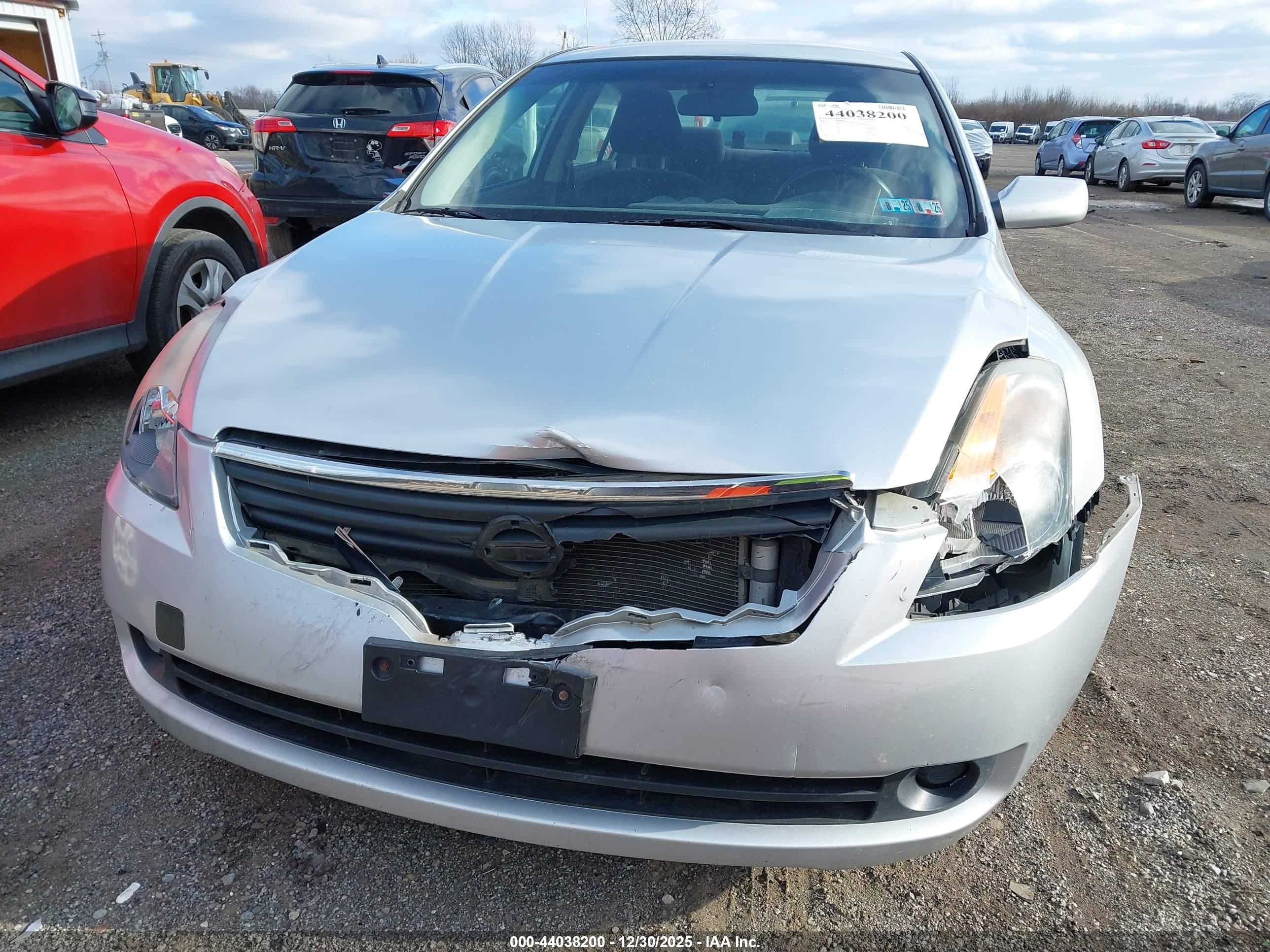 NISSAN ALTIMA image 6