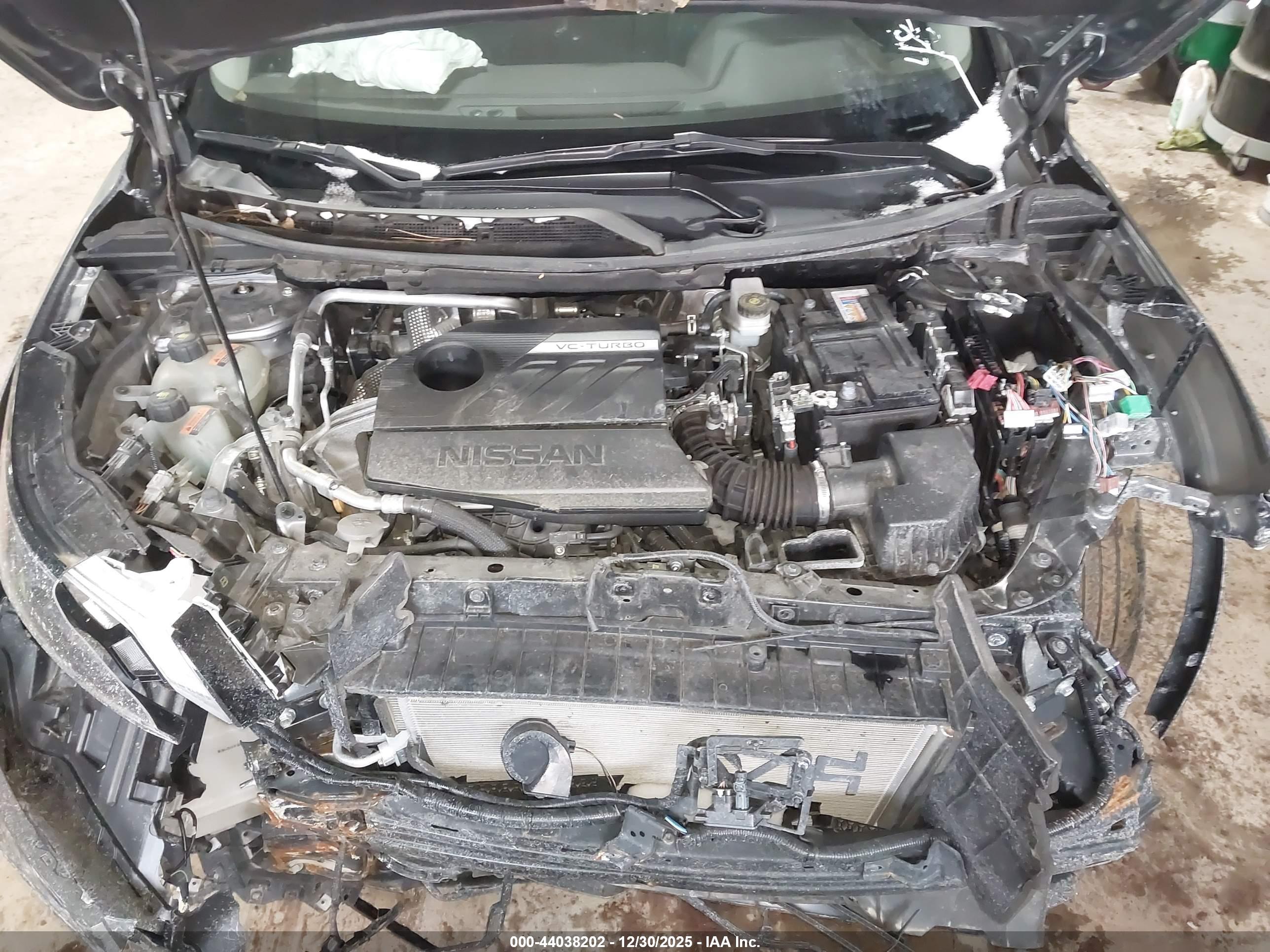 NISSAN ROGUE image 10