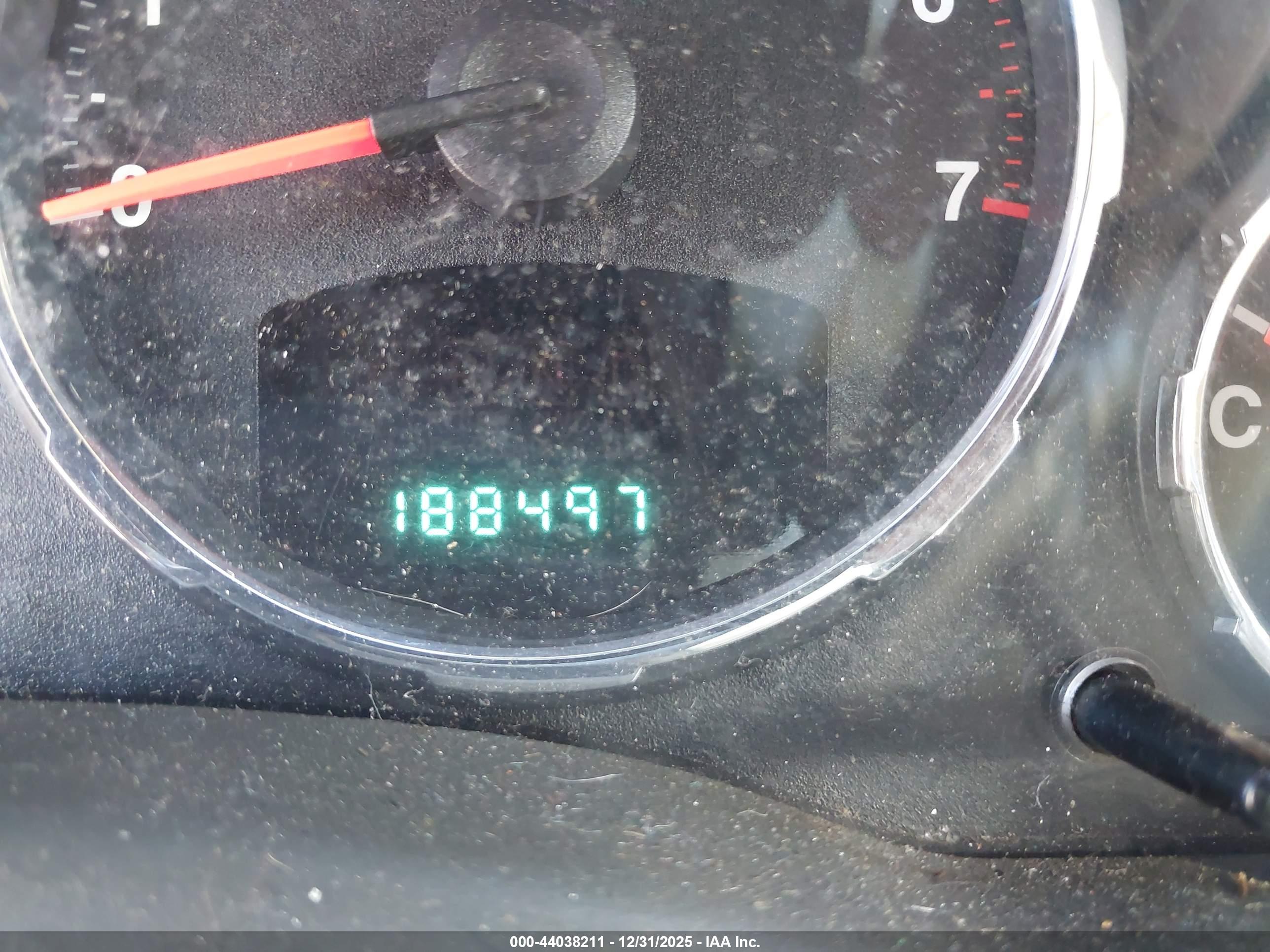 JEEP LIBERTY image 7