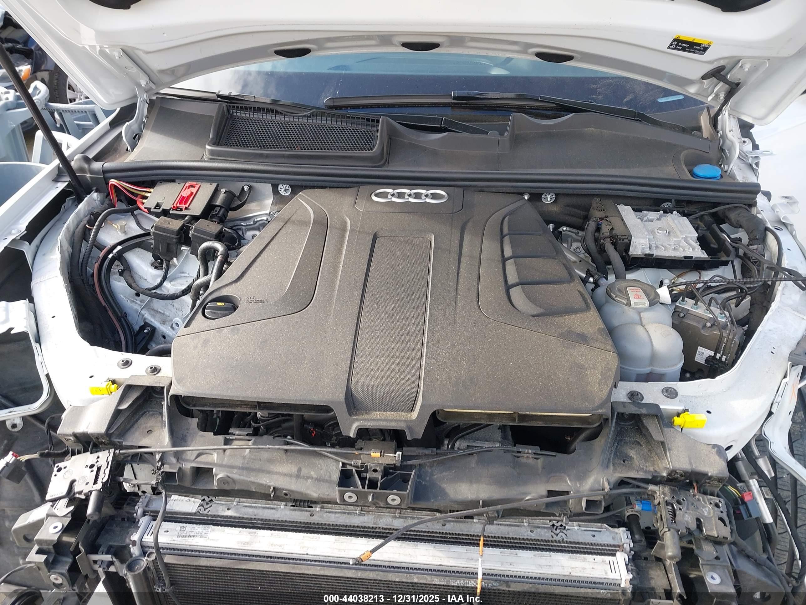 AUDI Q7 image 10