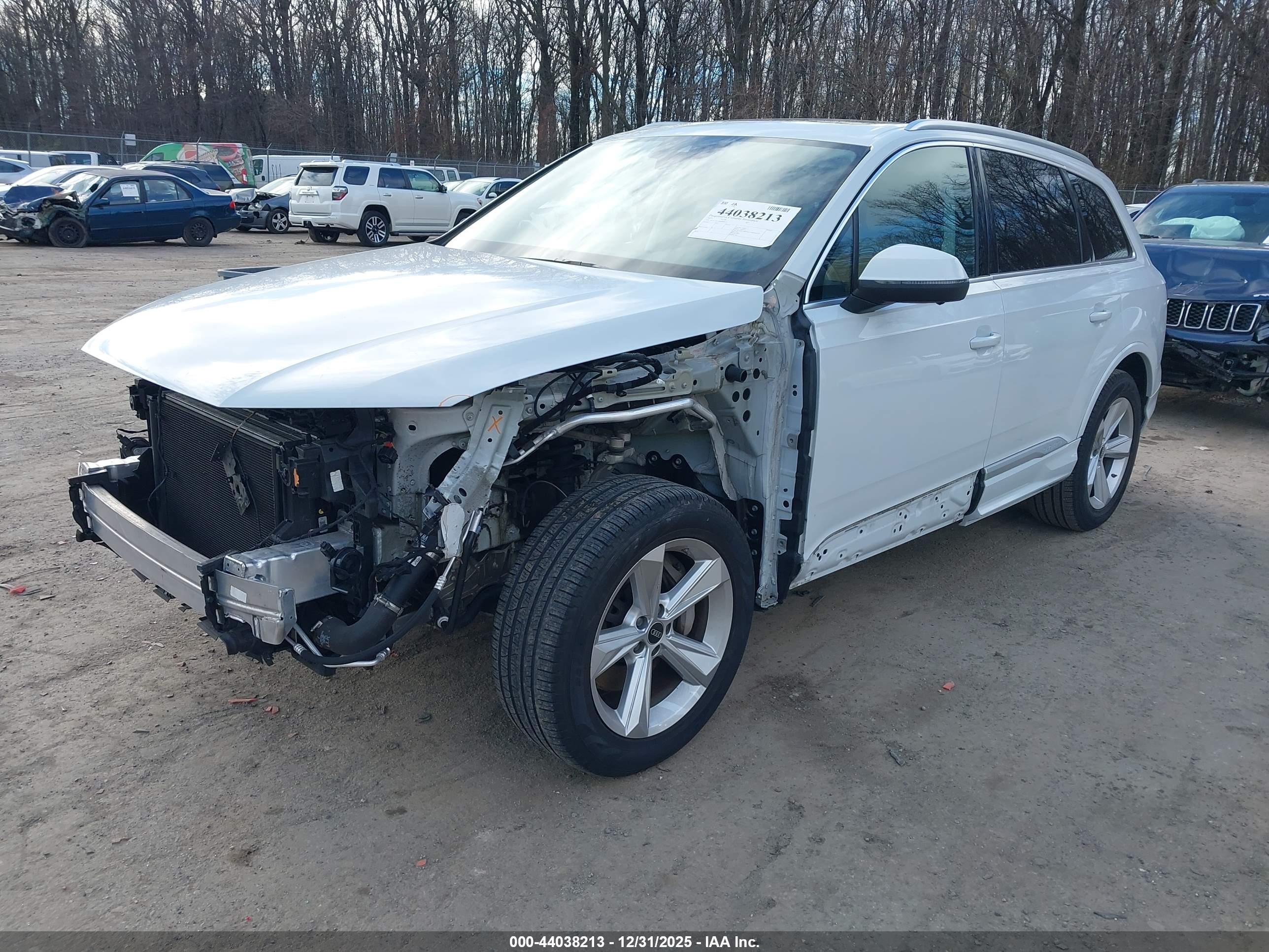 AUDI Q7 image 2