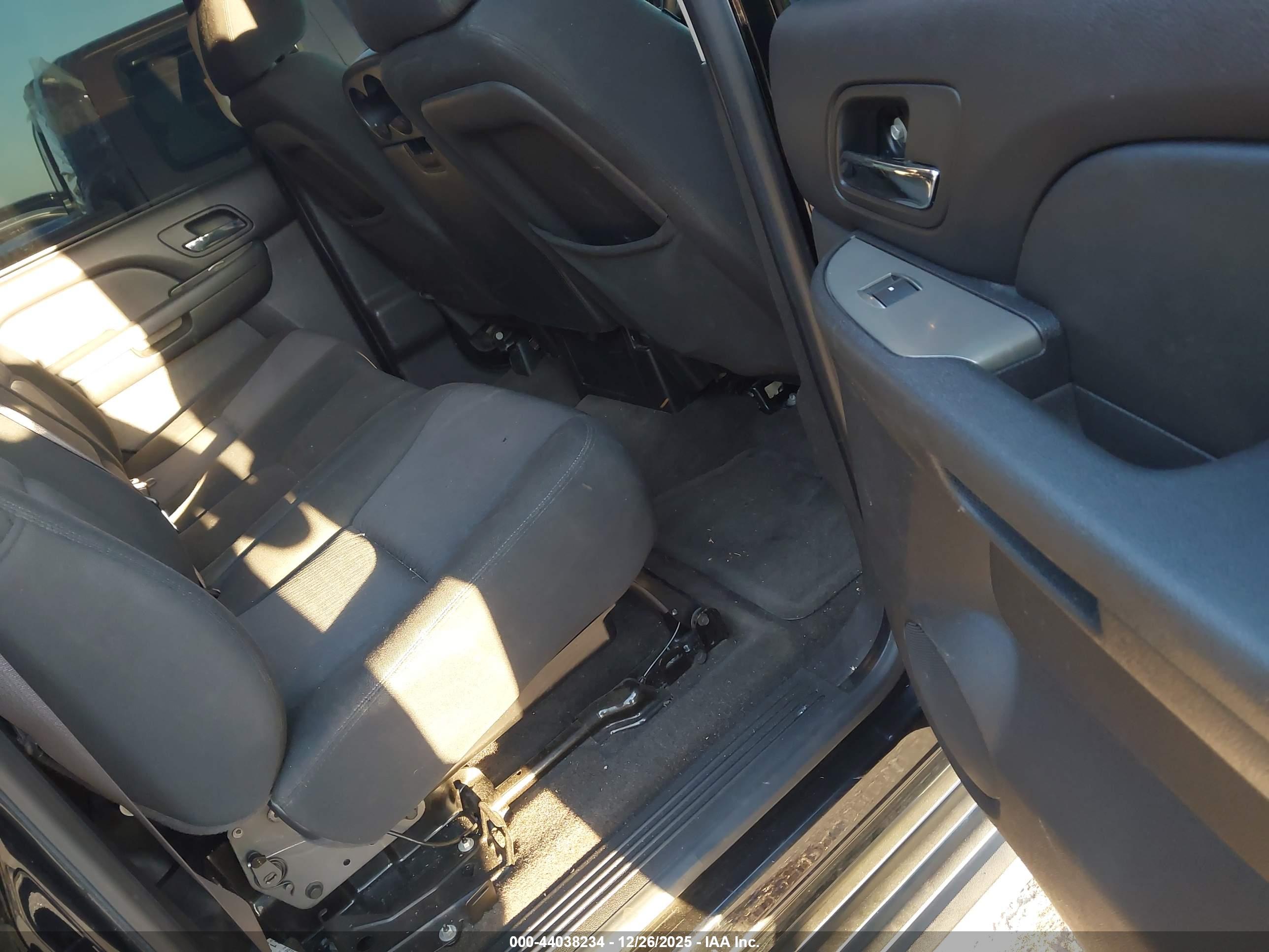 CHEVROLET AVALANCHE image 8