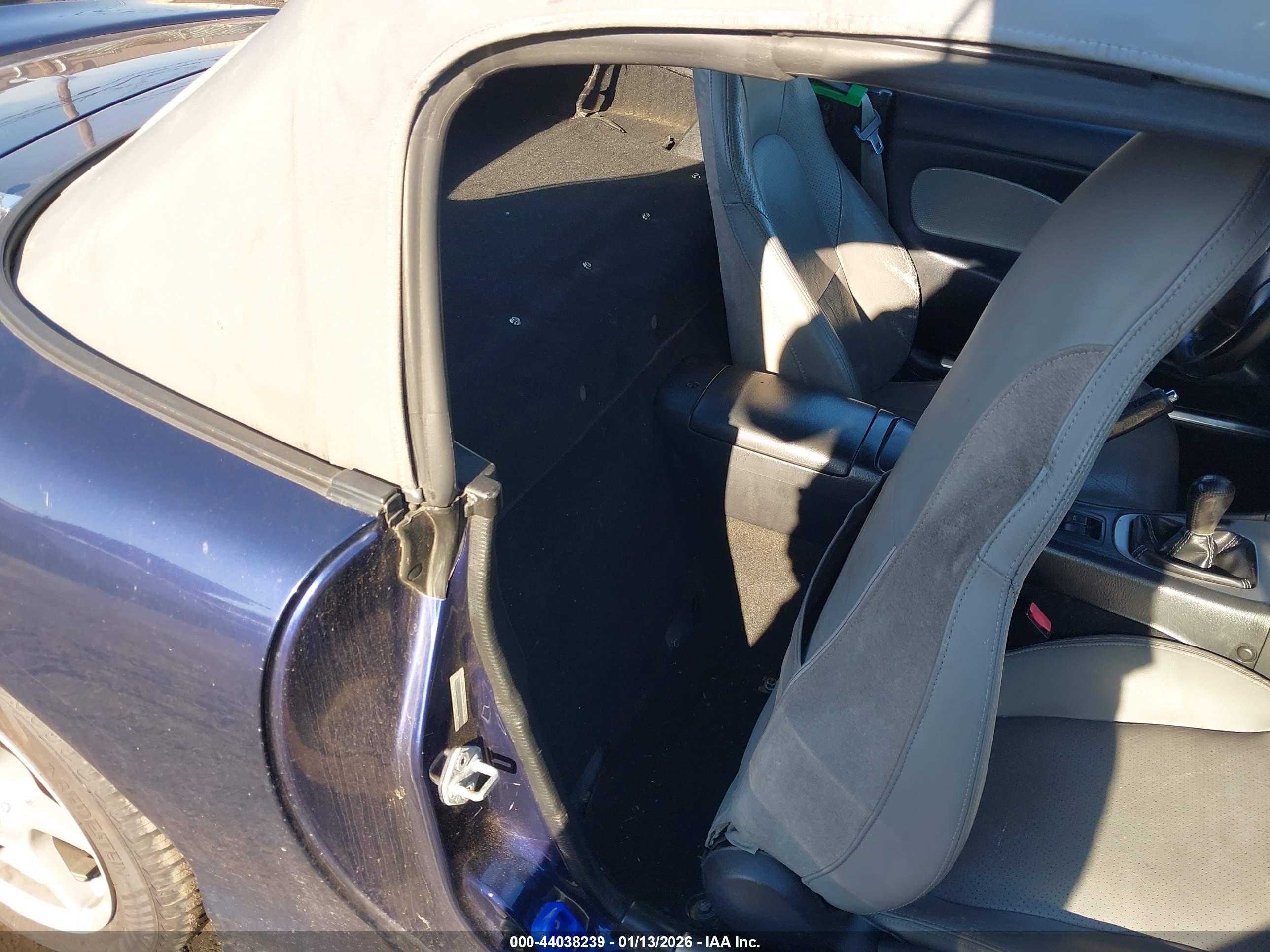 MAZDA MX-5 image 8