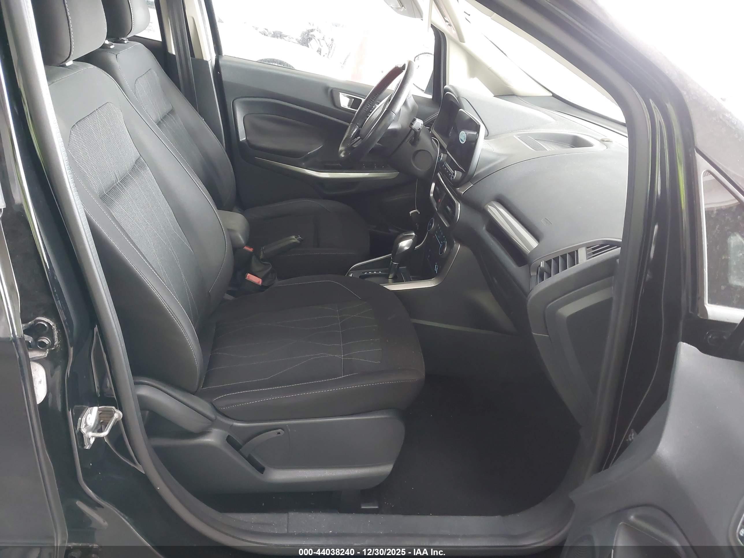 FORD ECOSPORT image 5