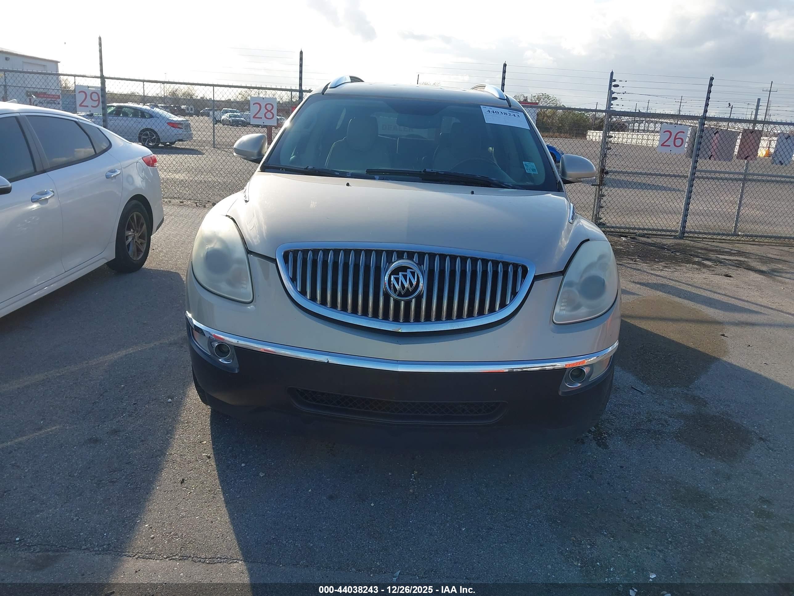 BUICK ENCLAVE image 6