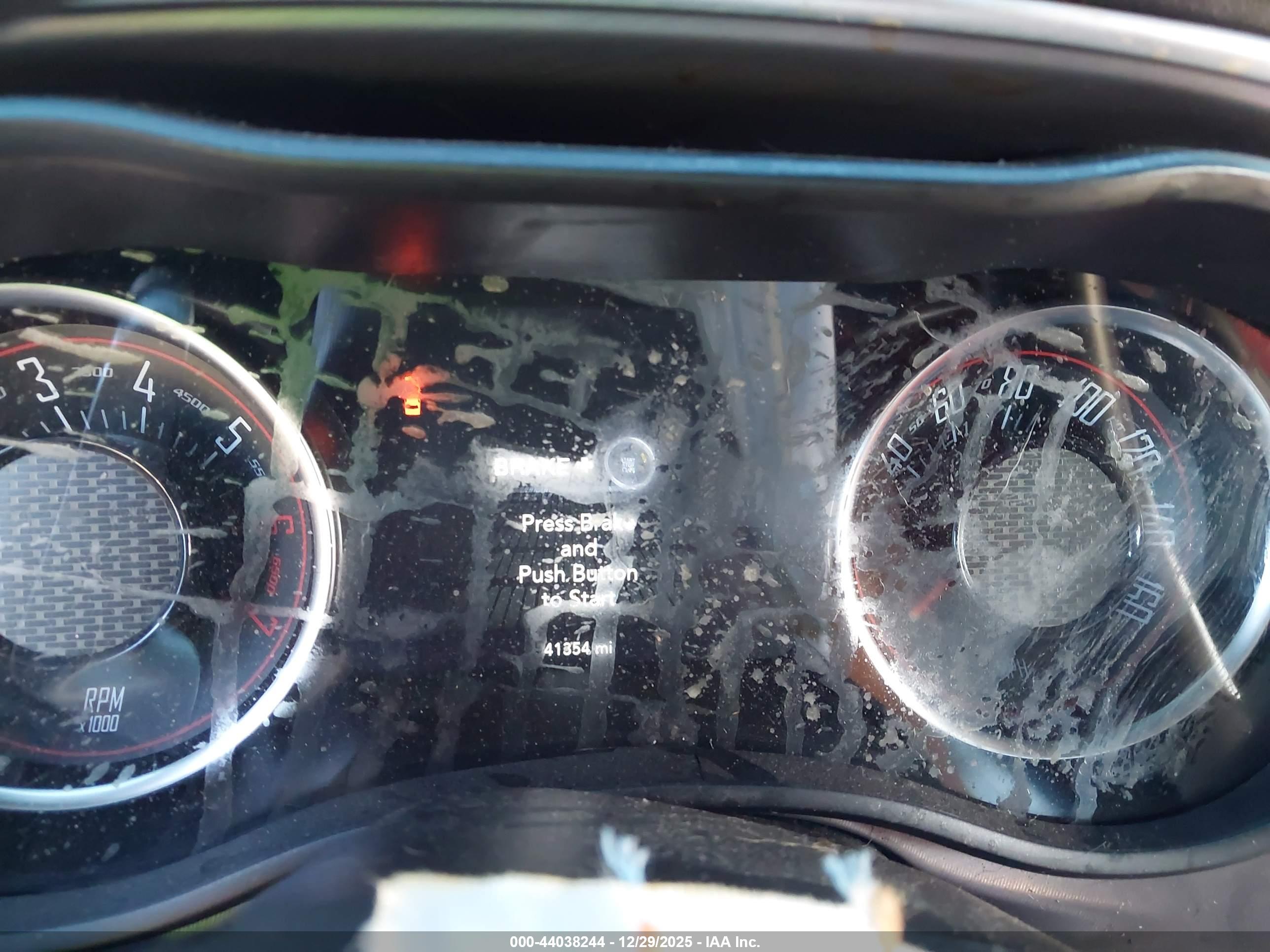 DODGE CHALLENGER image 7