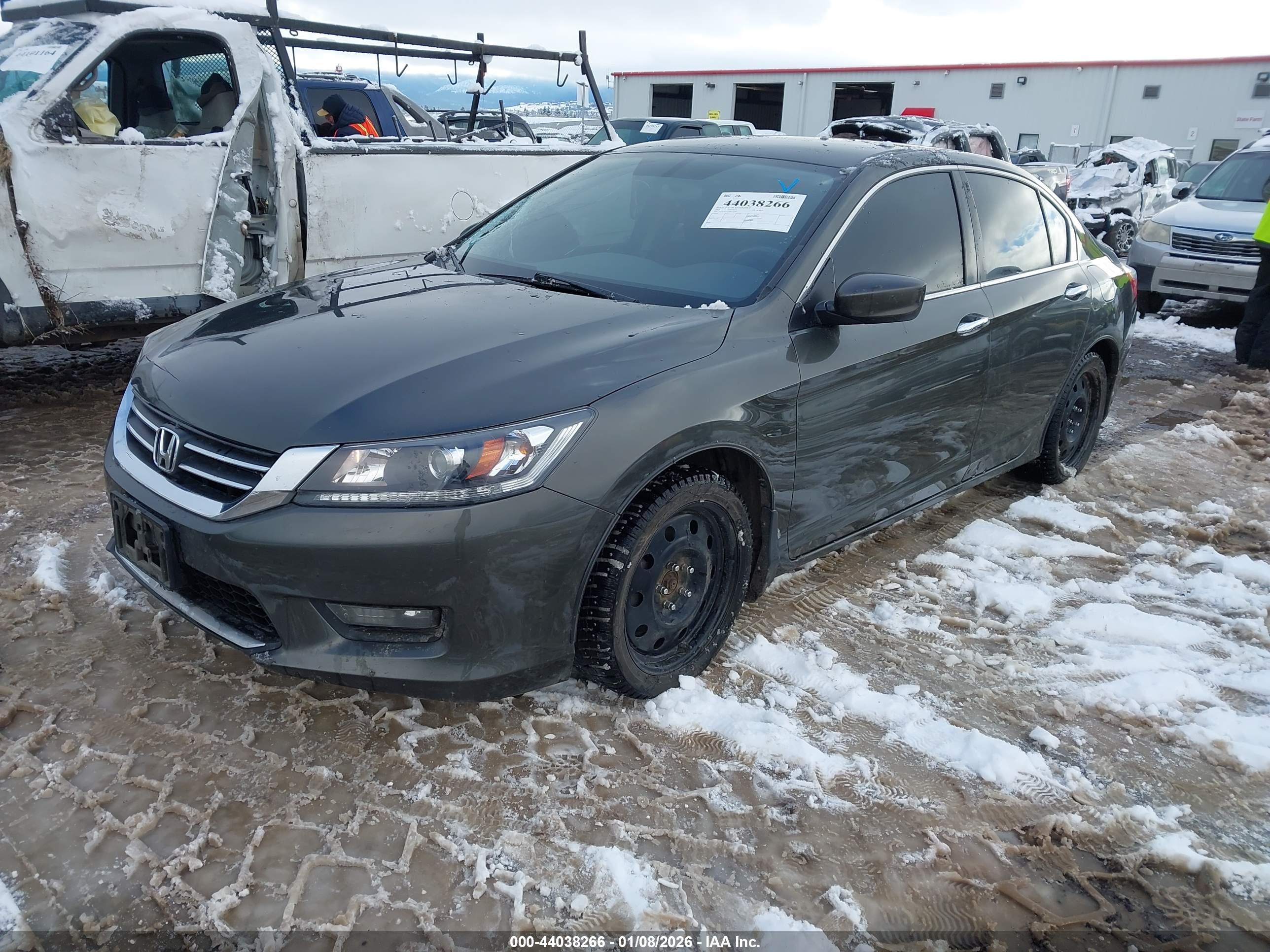 HONDA ACCORD image 2