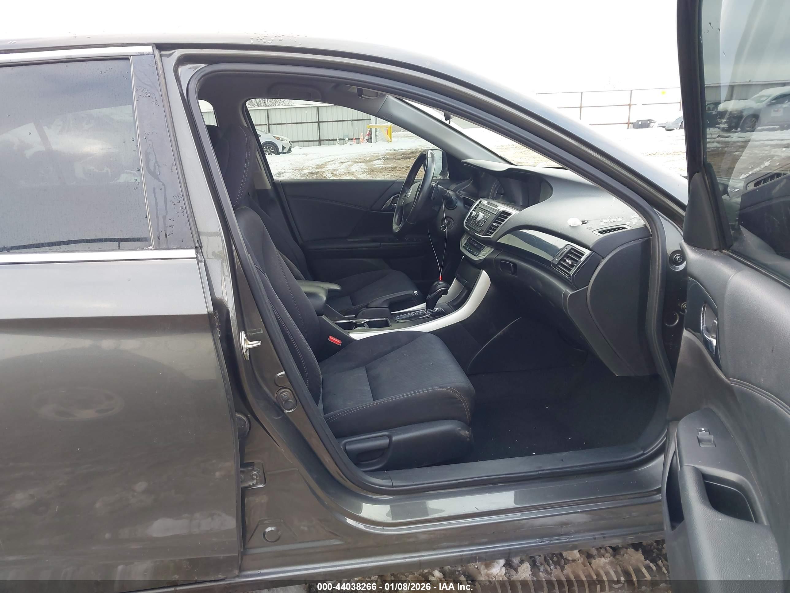 HONDA ACCORD image 5