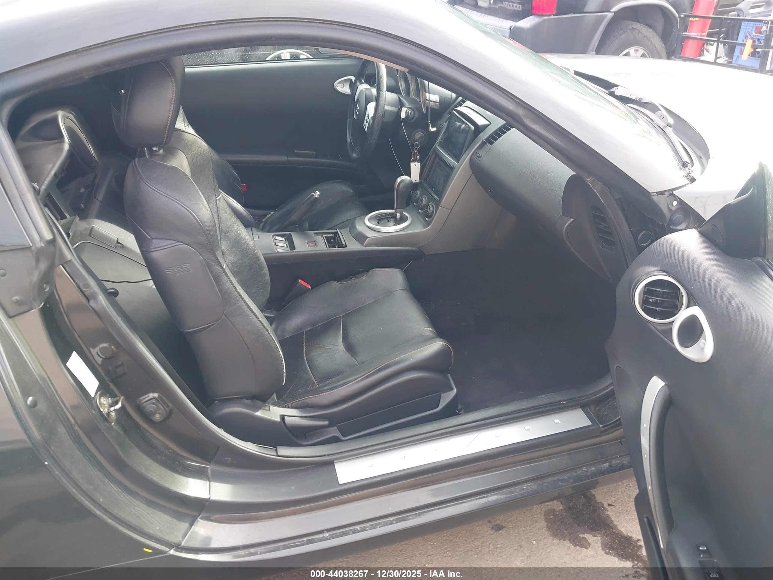 NISSAN 350Z image 5