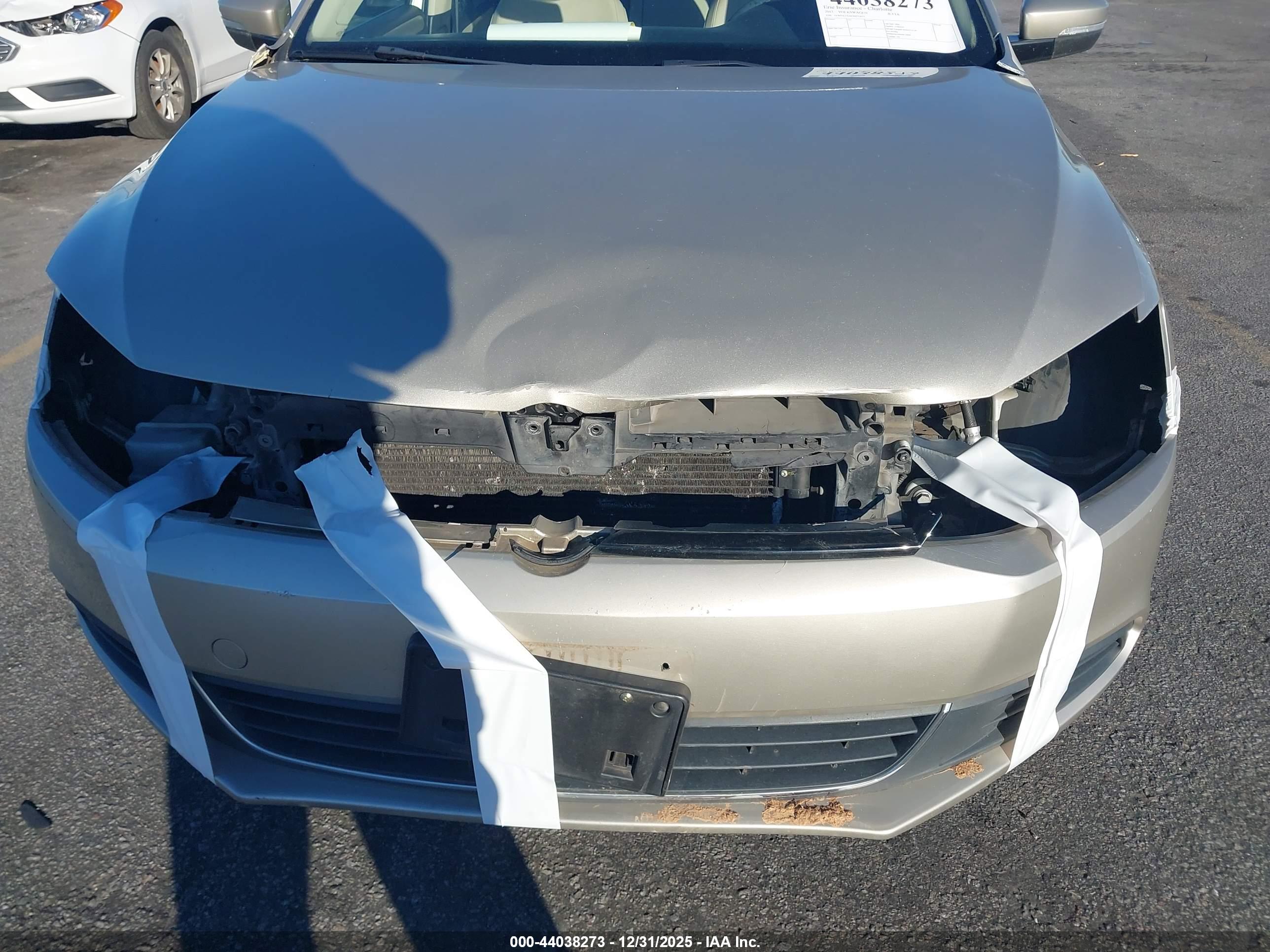 VOLKSWAGEN JETTA image 6
