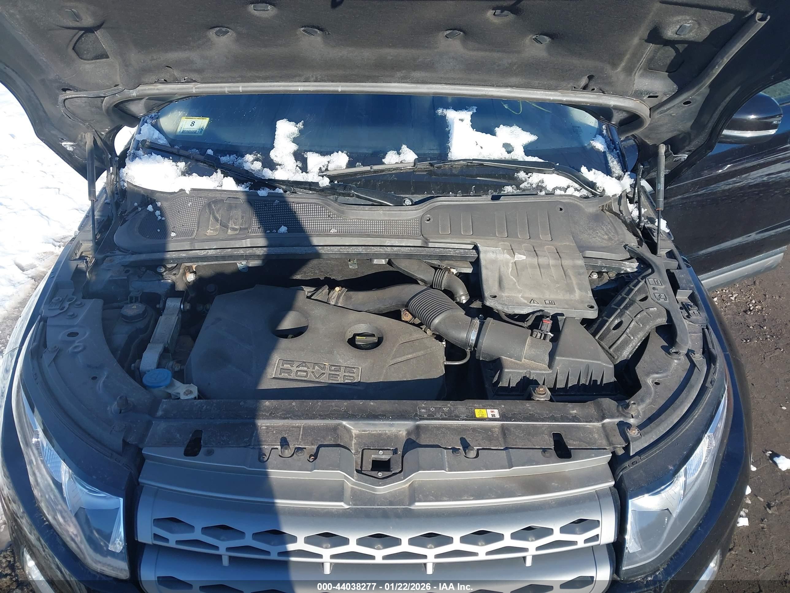 LAND ROVER image 10