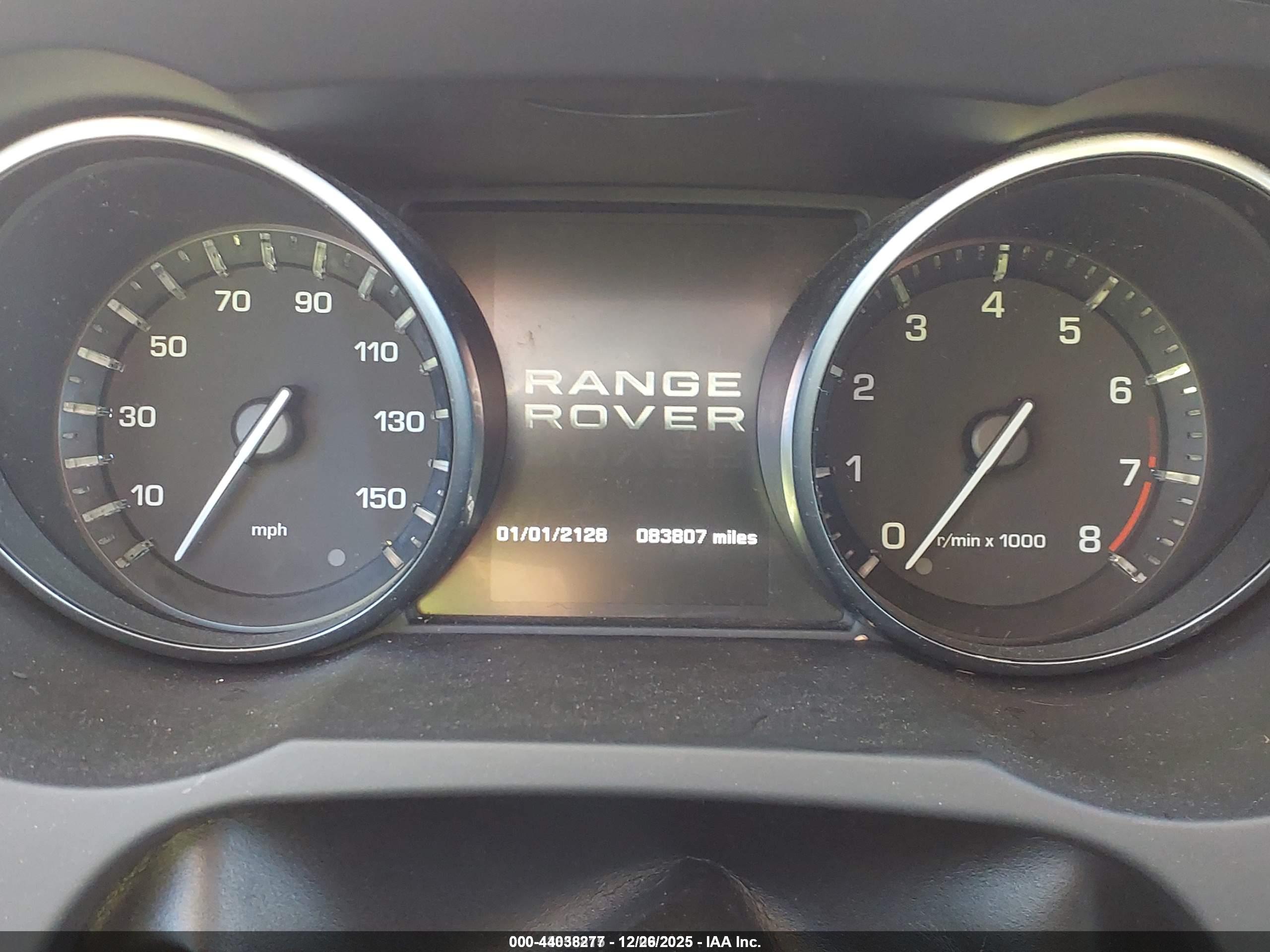 LAND ROVER image 7