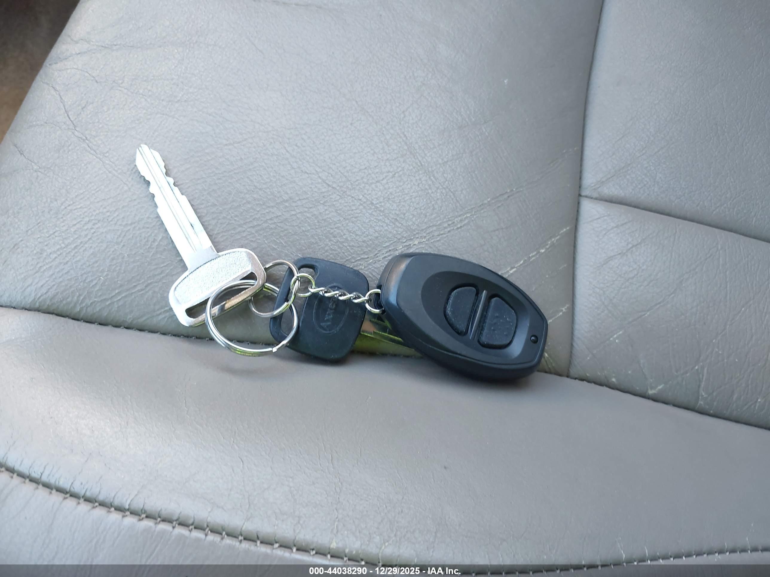 TOYOTA 4RUNNER image 11
