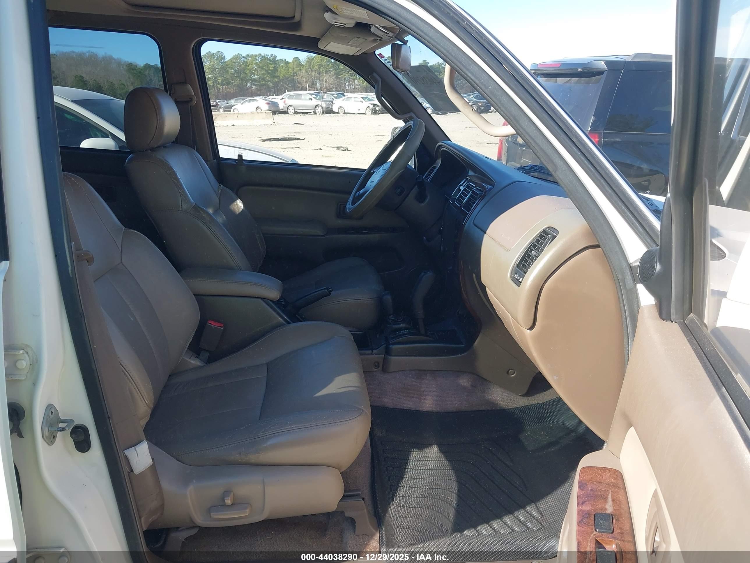 TOYOTA 4RUNNER image 5