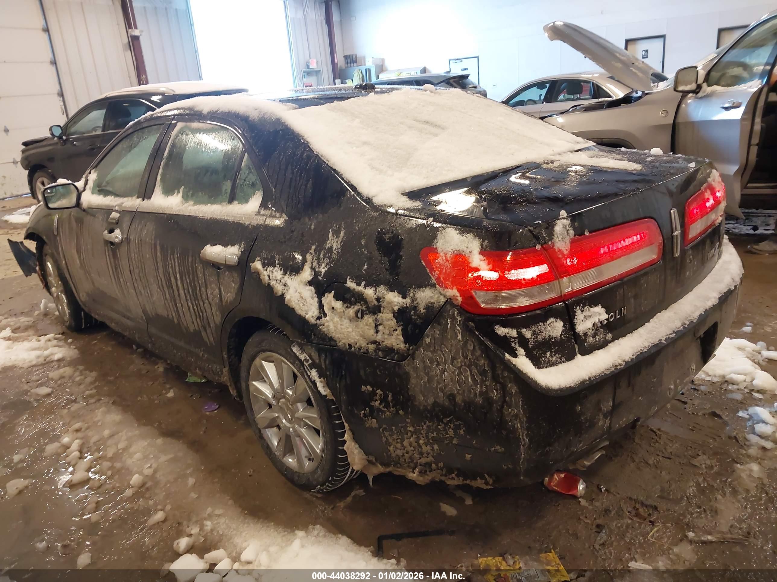 LINCOLN MKZ image 3