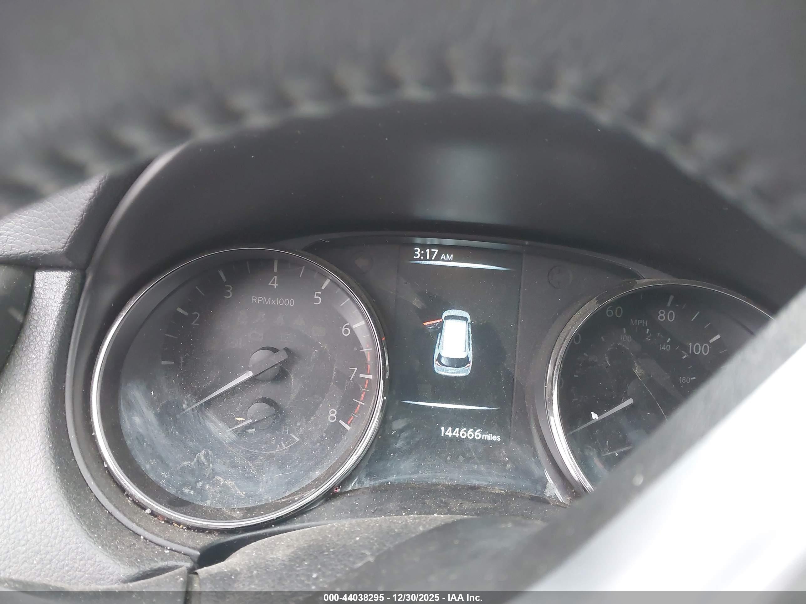 NISSAN ROGUE image 7