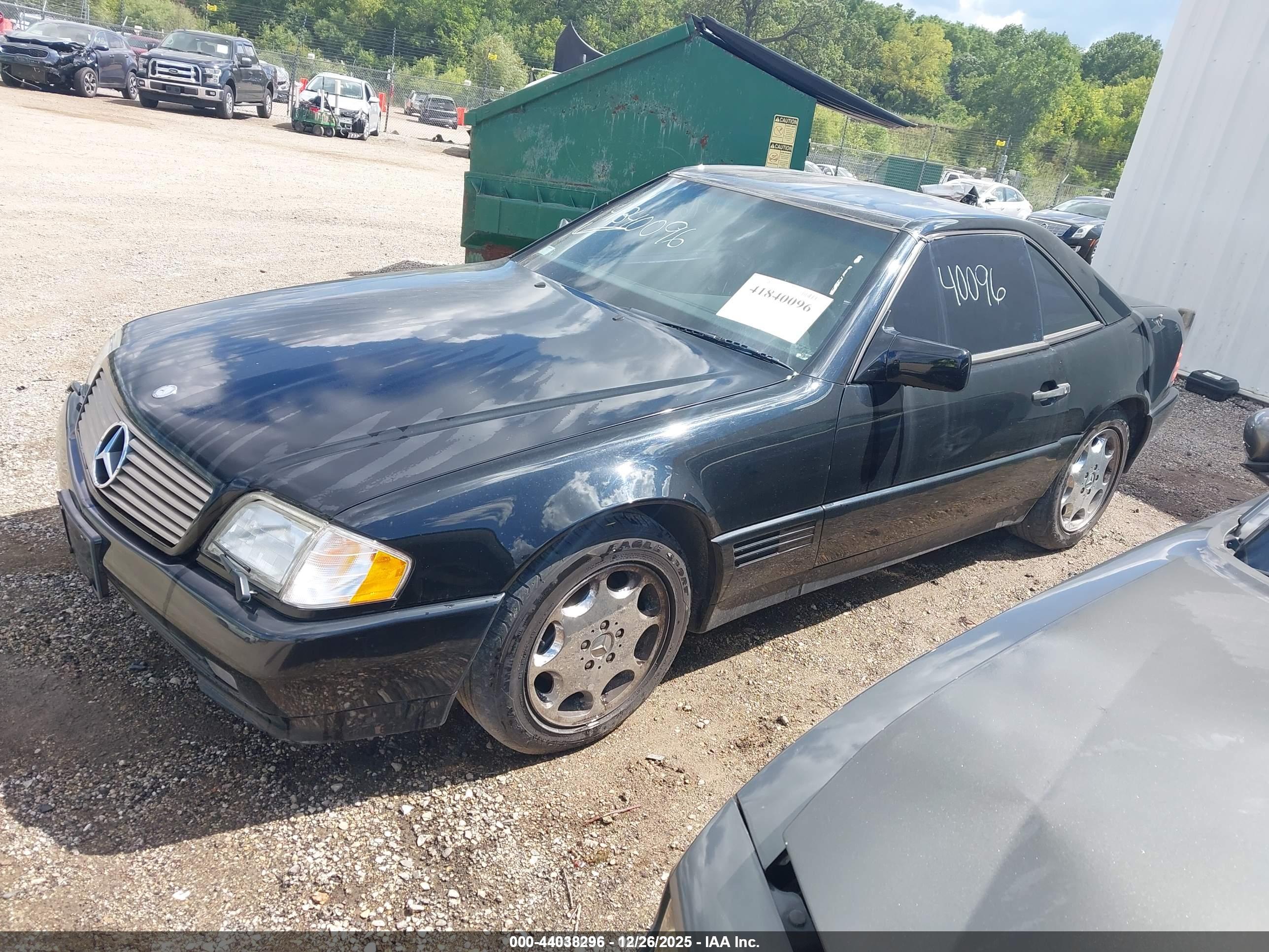 MERCEDES-BENZ SL image 2