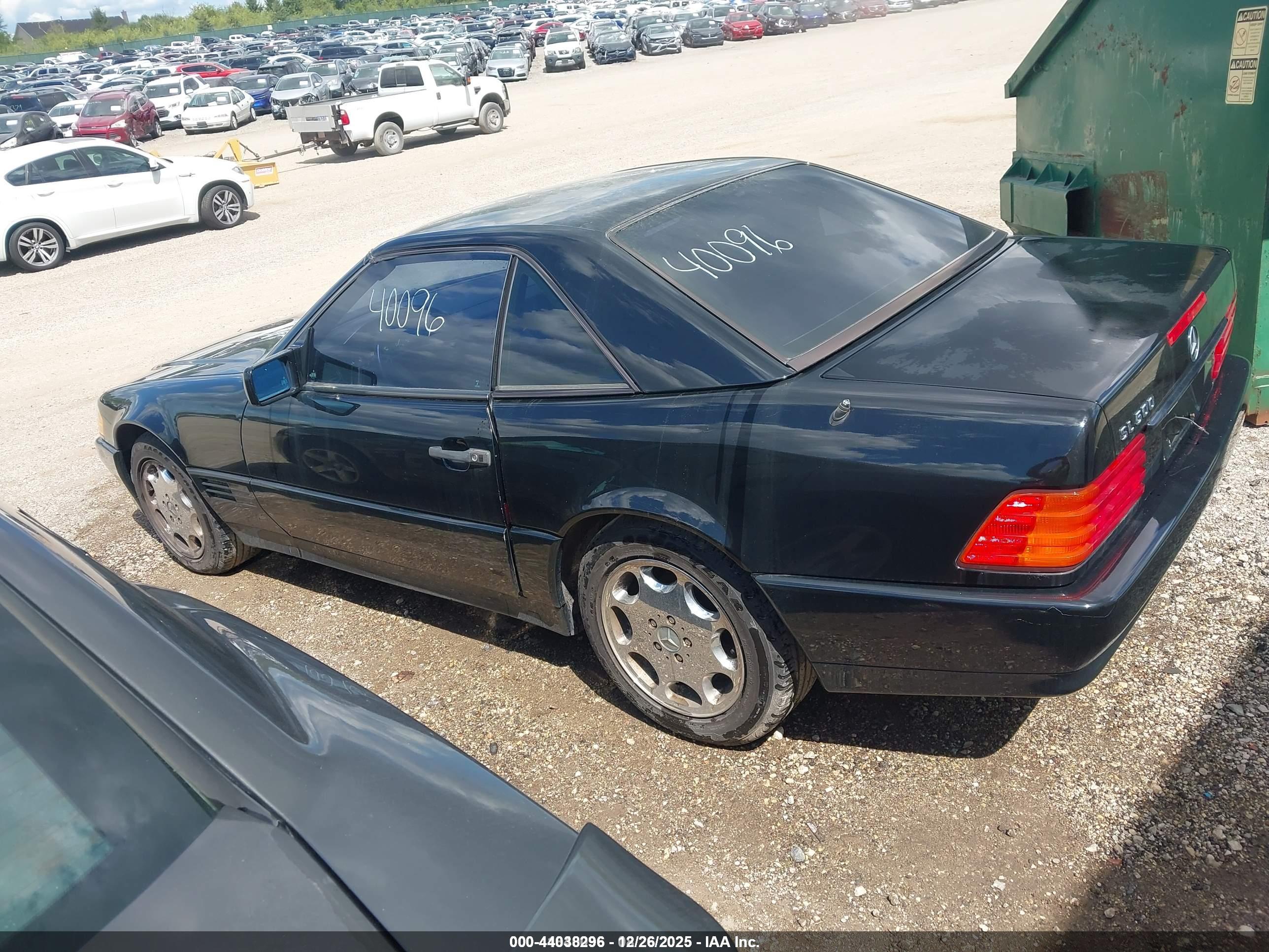 MERCEDES-BENZ SL image 3