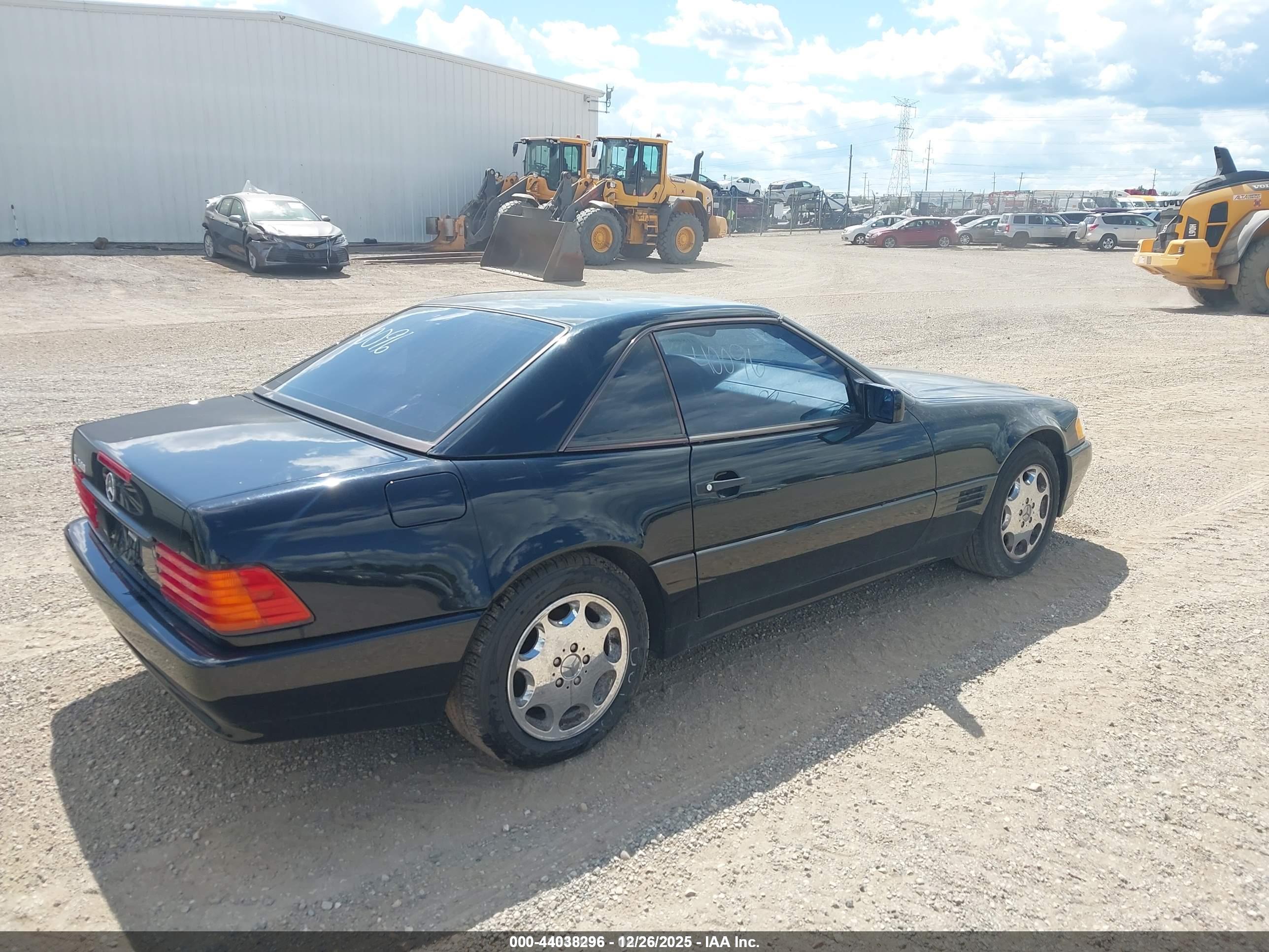 MERCEDES-BENZ SL image 4
