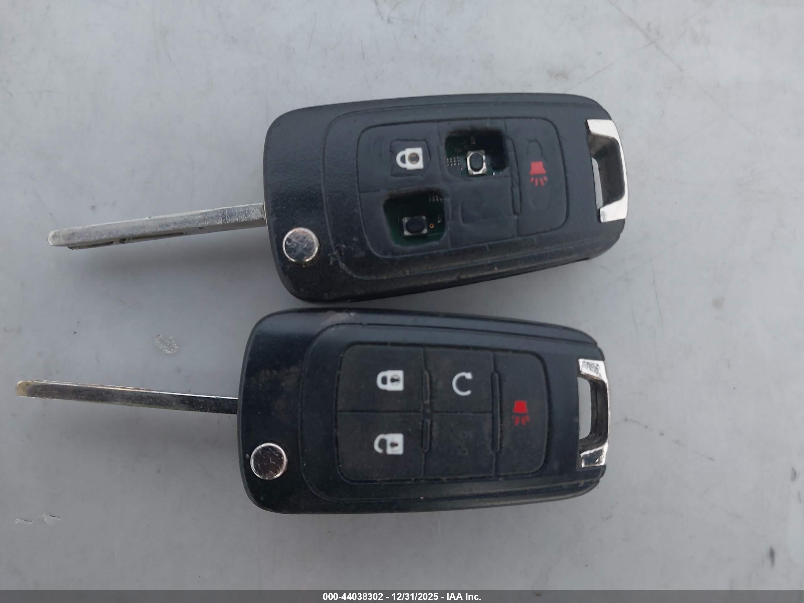 CHEVROLET EQUINOX image 11